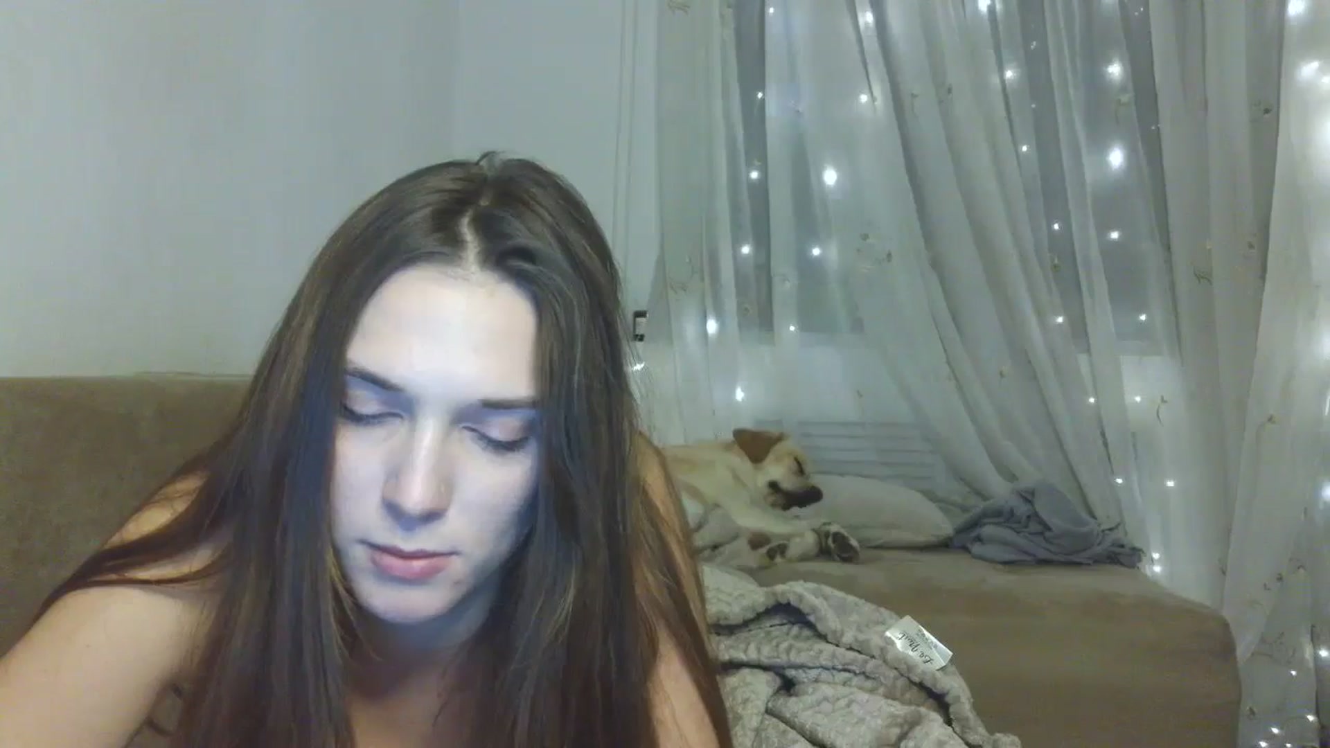 Gallery image thumbnail from HaleyReed's myfreecams stream on, 12/25/2025, 15:40 image 5 of 20