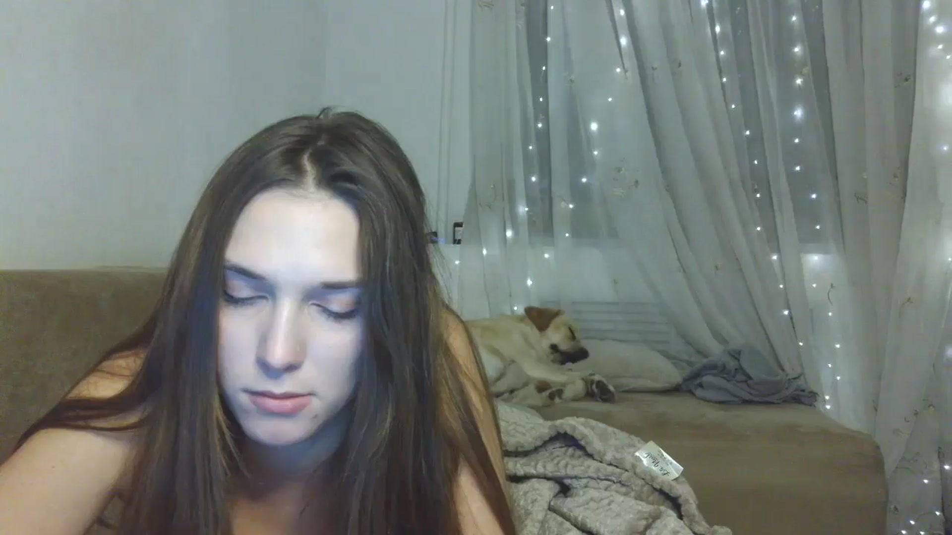 Gallery image thumbnail from HaleyReed's myfreecams stream on, 12/25/2025, 15:40 image 6 of 20