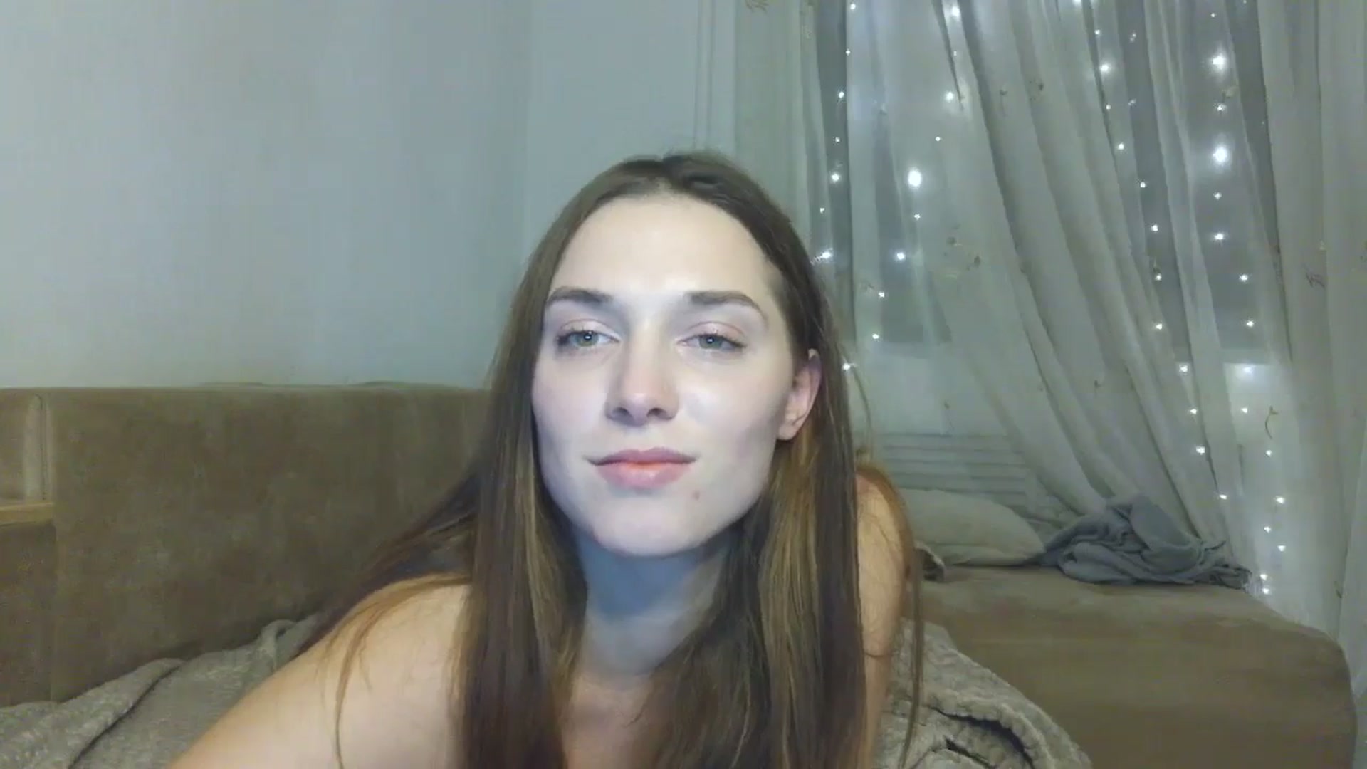 Gallery image thumbnail from HaleyReed's myfreecams stream on, 12/25/2025, 15:40 image 15 of 20
