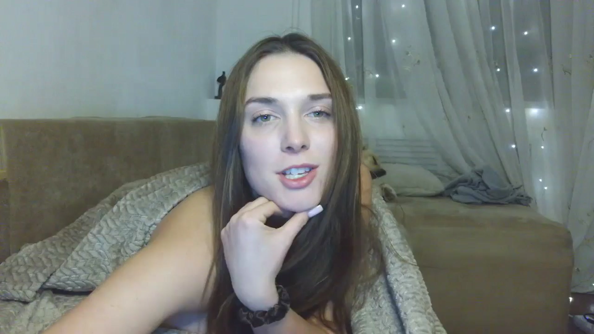 Gallery image thumbnail from HaleyReed's myfreecams stream on, 12/25/2025, 16:08 image 1 of 20