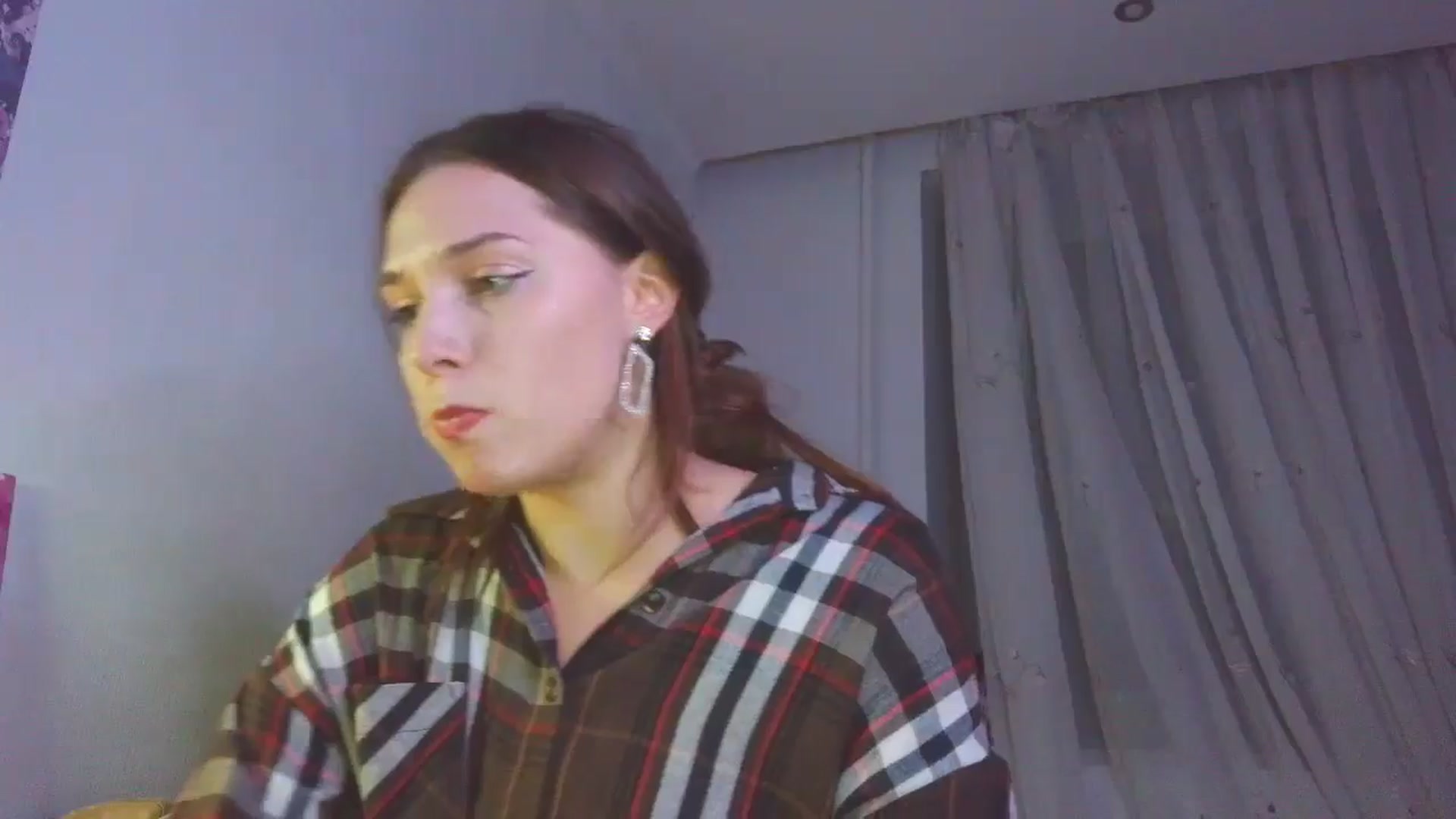Gallery image thumbnail from HaleyReed's myfreecams stream on, 12/26/2025, 17:02 image 11 of 20
