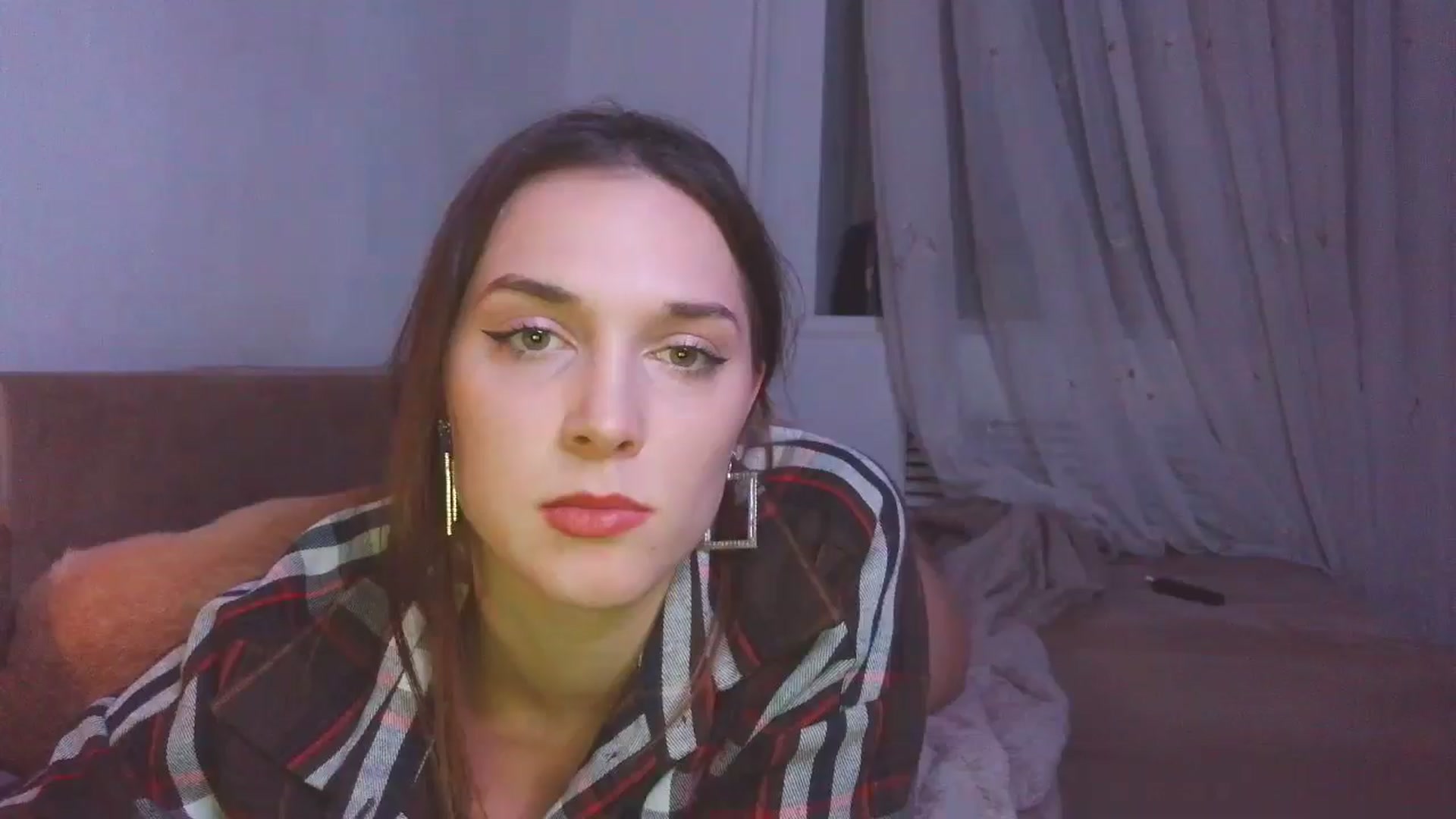 Gallery image thumbnail from HaleyReed's myfreecams stream on, 12/26/2025, 17:02 image 4 of 20