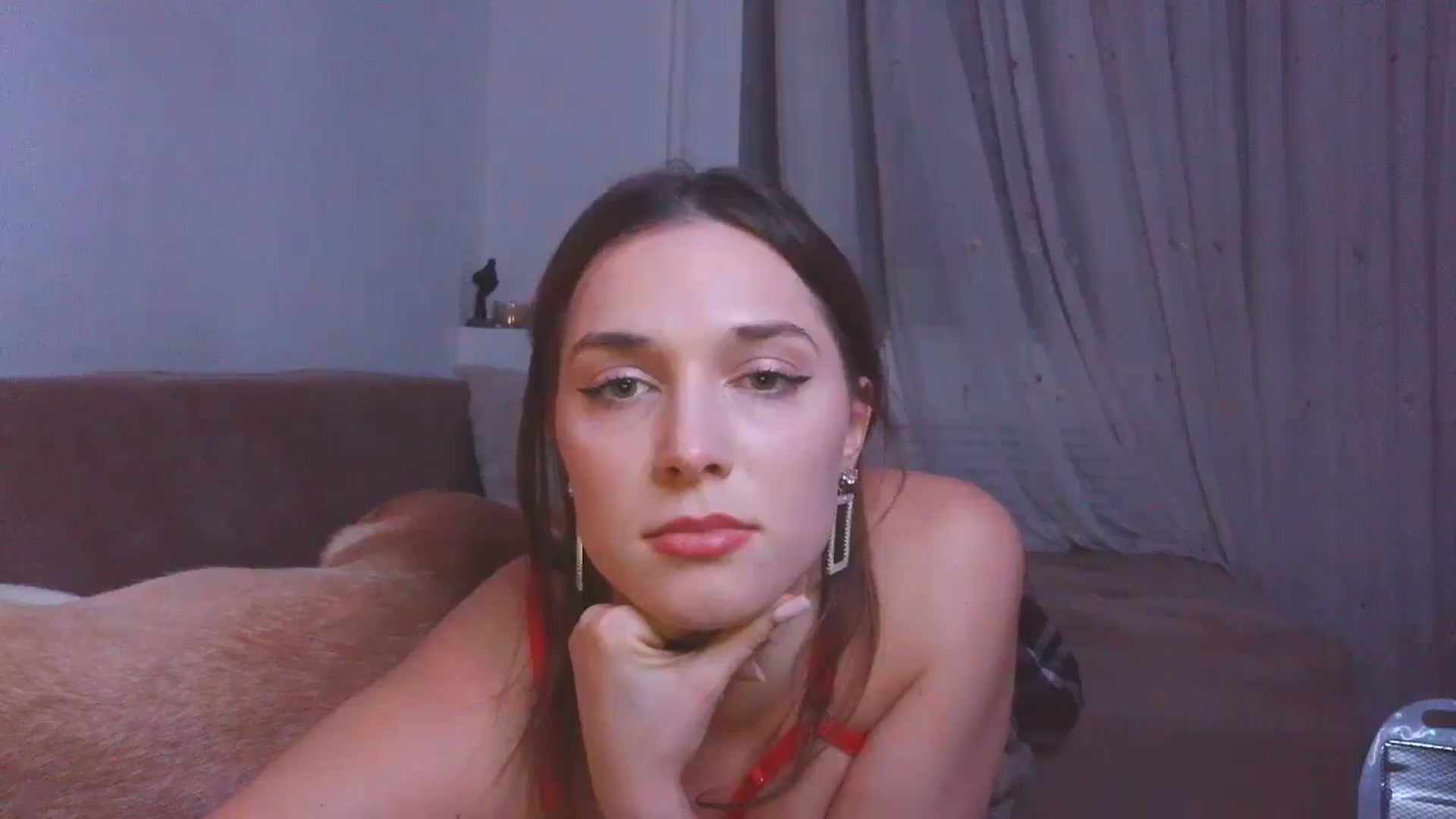 Gallery image thumbnail from HaleyReed's myfreecams stream on, 12/26/2025, 18:03 image 9 of 20
