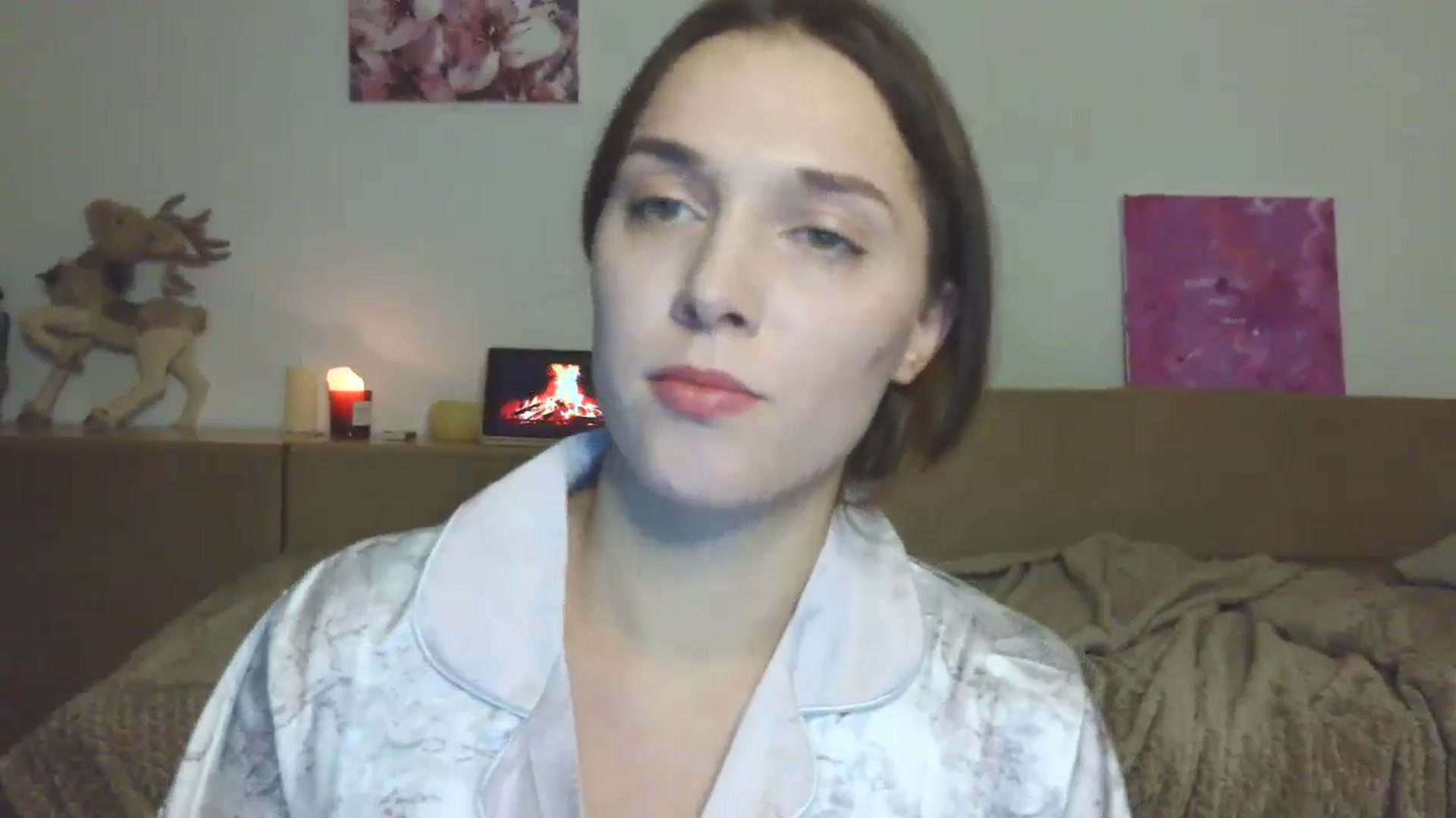 Gallery image thumbnail from HaleyReed's myfreecams stream on, 12/28/2025, 16:10 image 5 of 20