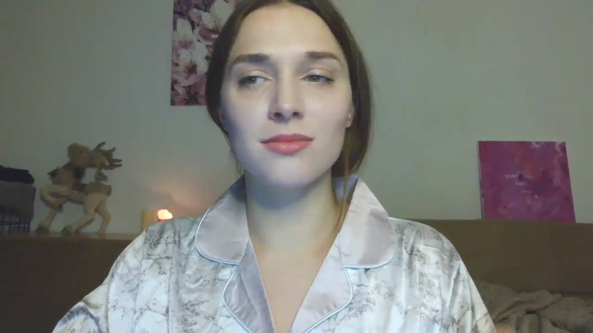 Gallery image thumbnail from HaleyReed's myfreecams stream on, 12/28/2025, 16:10 image 13 of 20