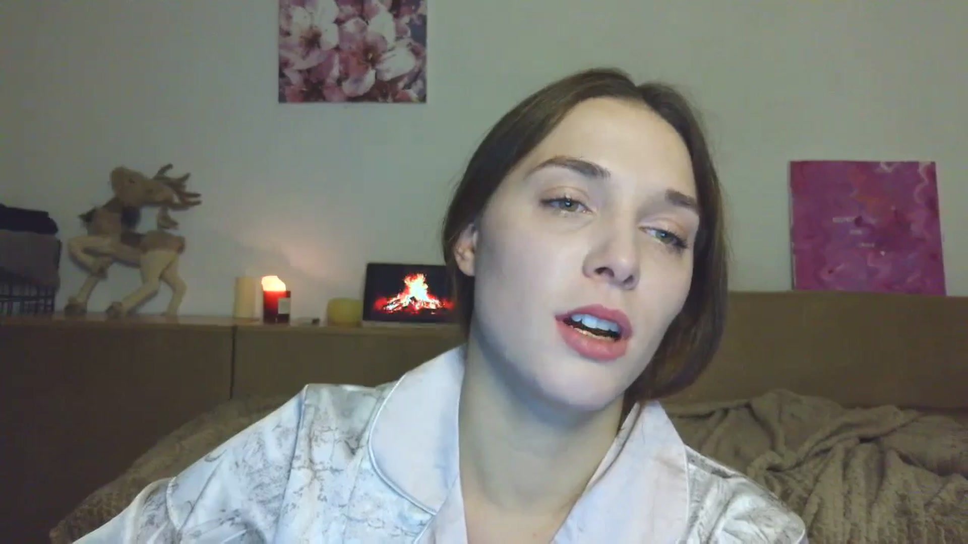 Gallery image thumbnail from HaleyReed's myfreecams stream on, 12/28/2025, 16:10 image 15 of 20