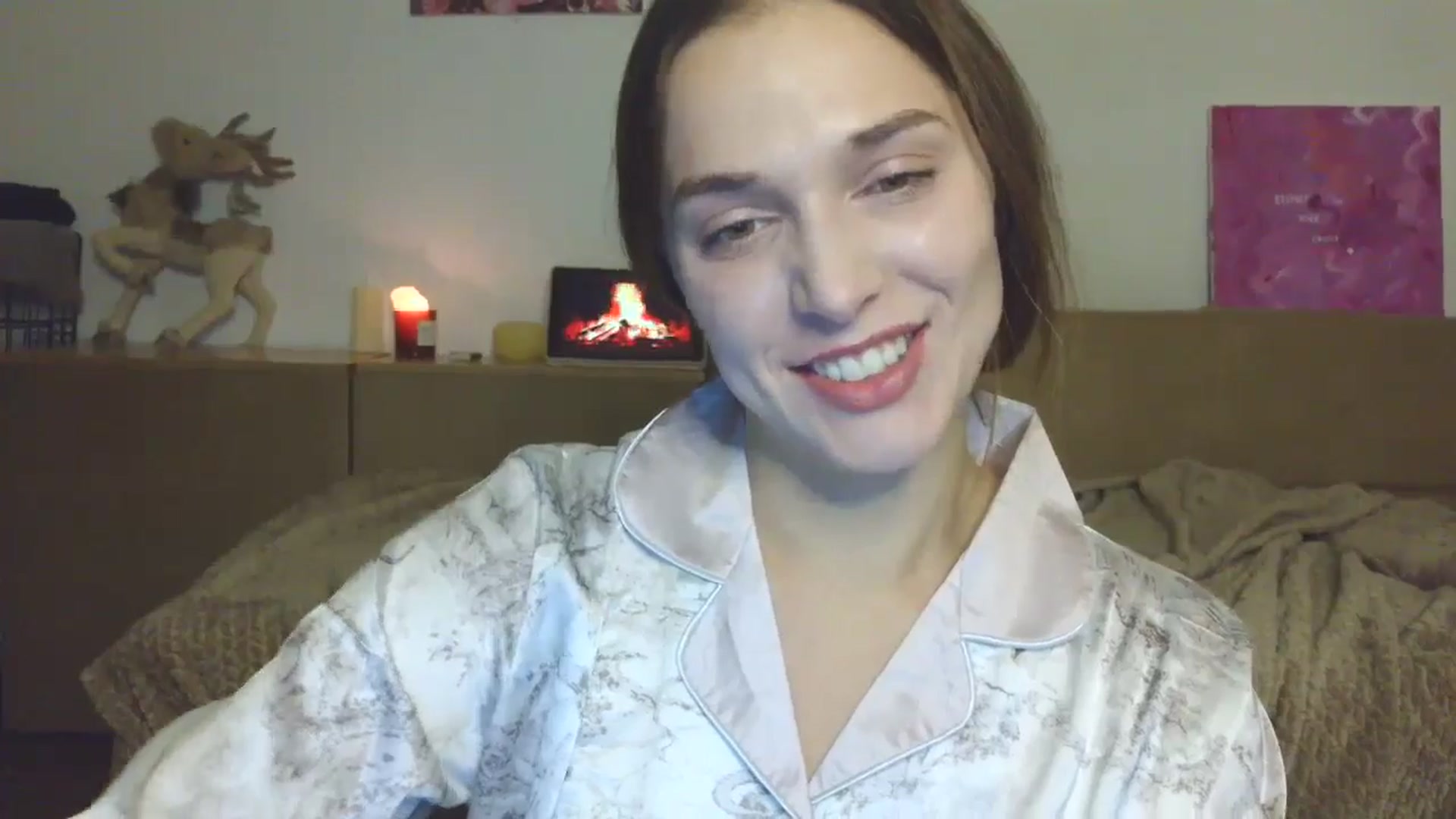 Gallery image thumbnail from HaleyReed's myfreecams stream on, 12/28/2025, 16:10 image 17 of 20