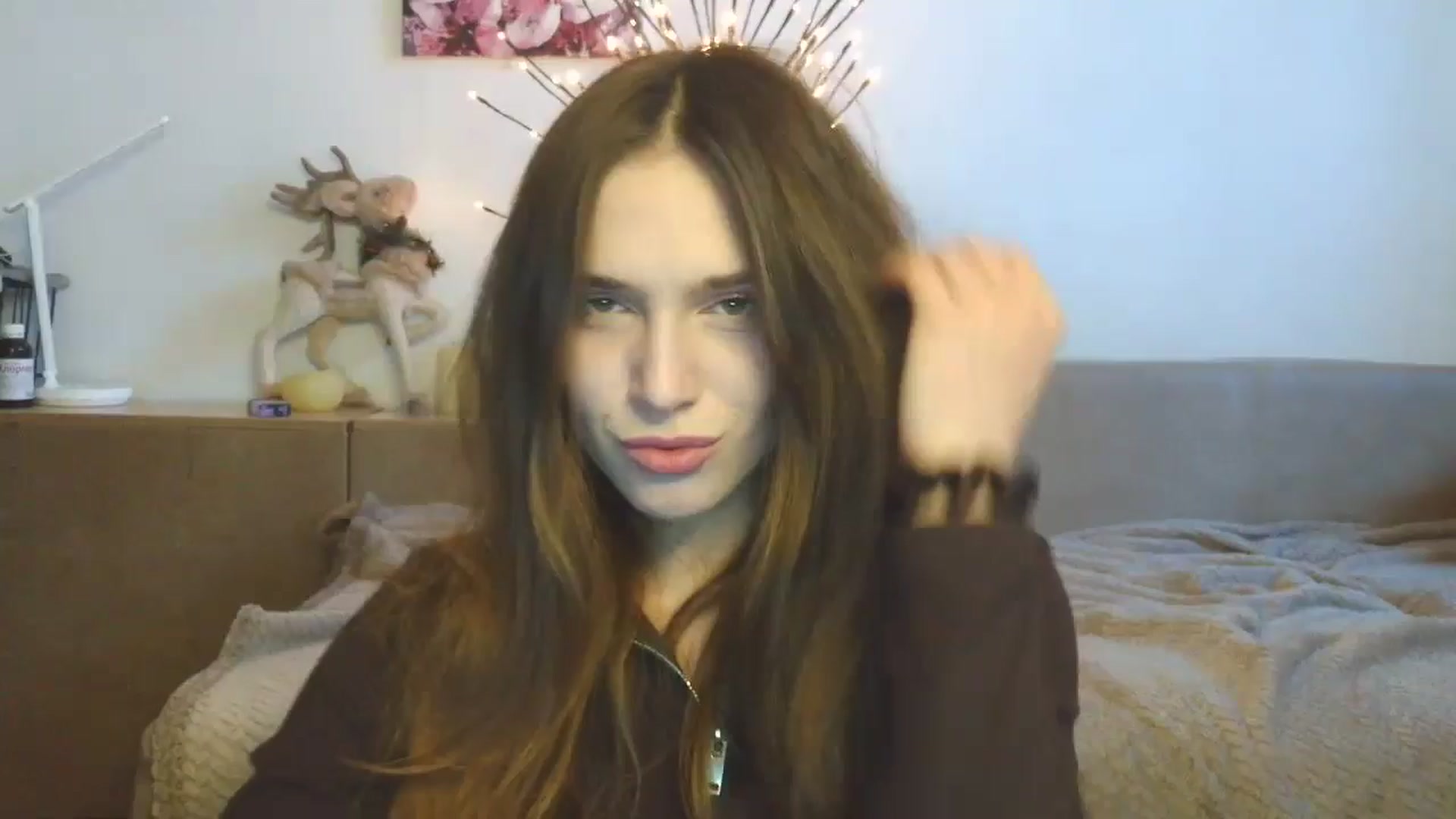 Gallery image thumbnail from HaleyReed's myfreecams stream on, 01/05/2026, 13:09 image 1 of 20