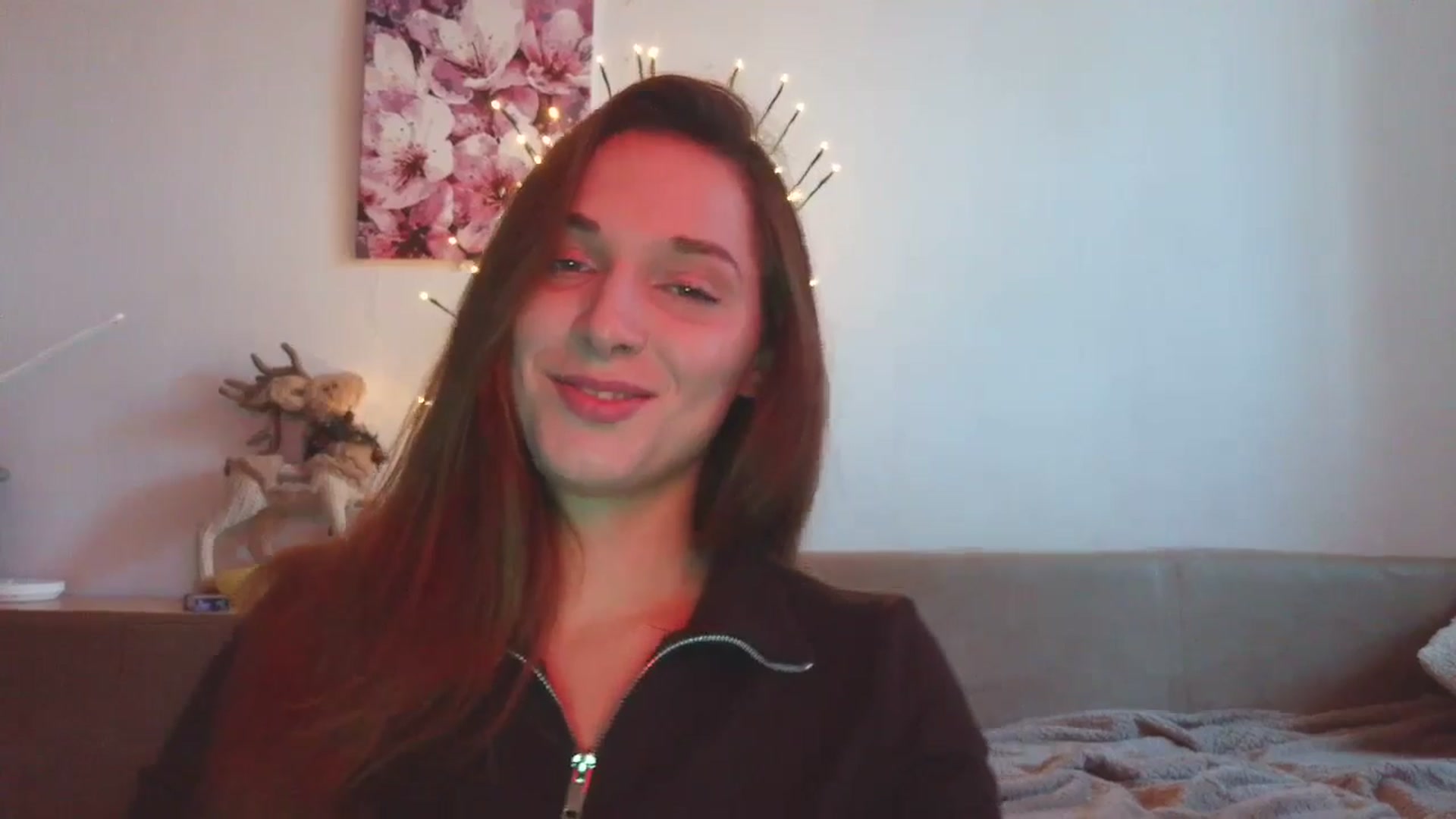 Gallery image thumbnail from HaleyReed's myfreecams stream on, 01/05/2026, 13:09 image 3 of 20