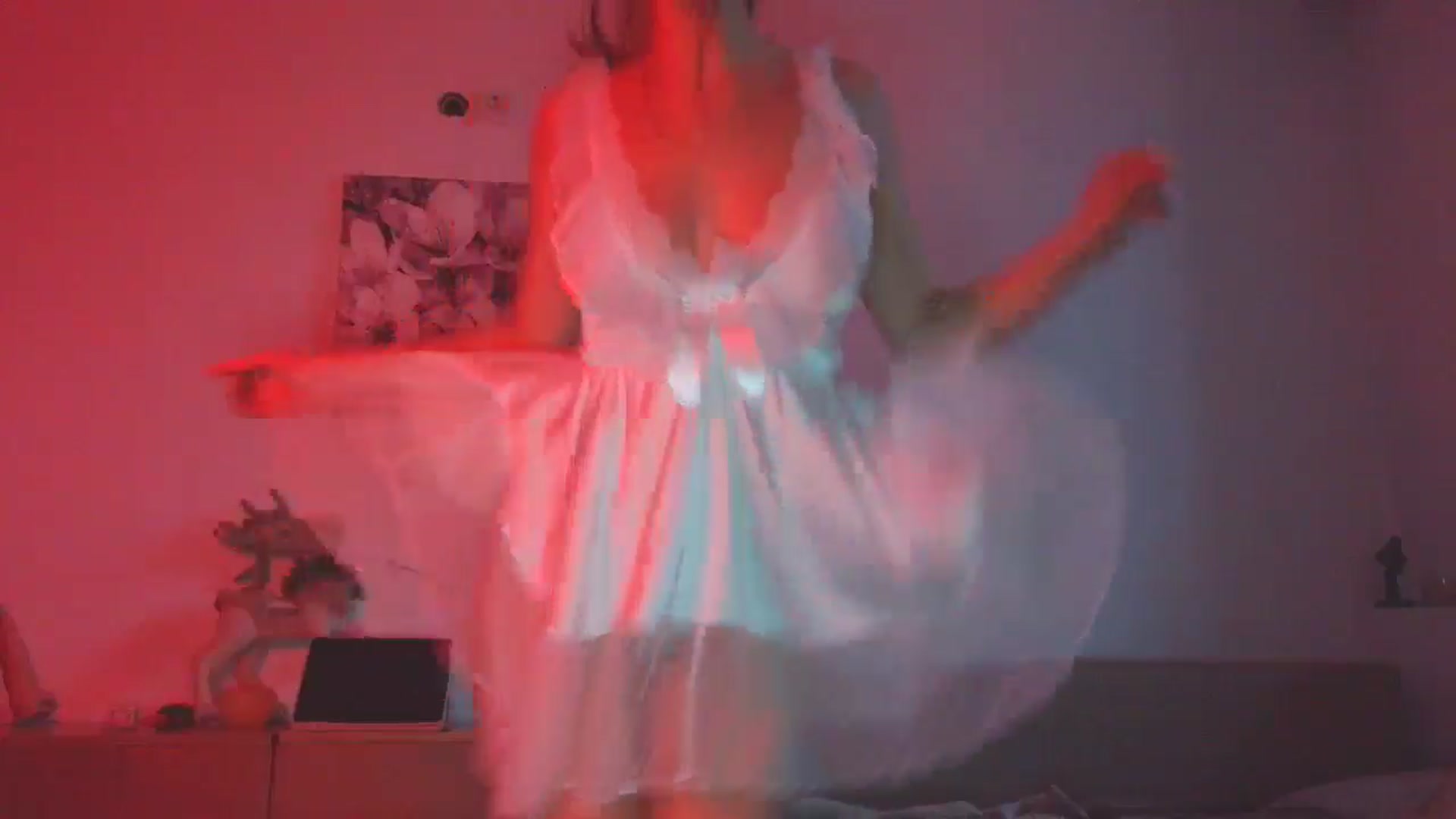 Gallery image thumbnail from HaleyReed's myfreecams stream on, 01/07/2026, 13:49 image 10 of 20