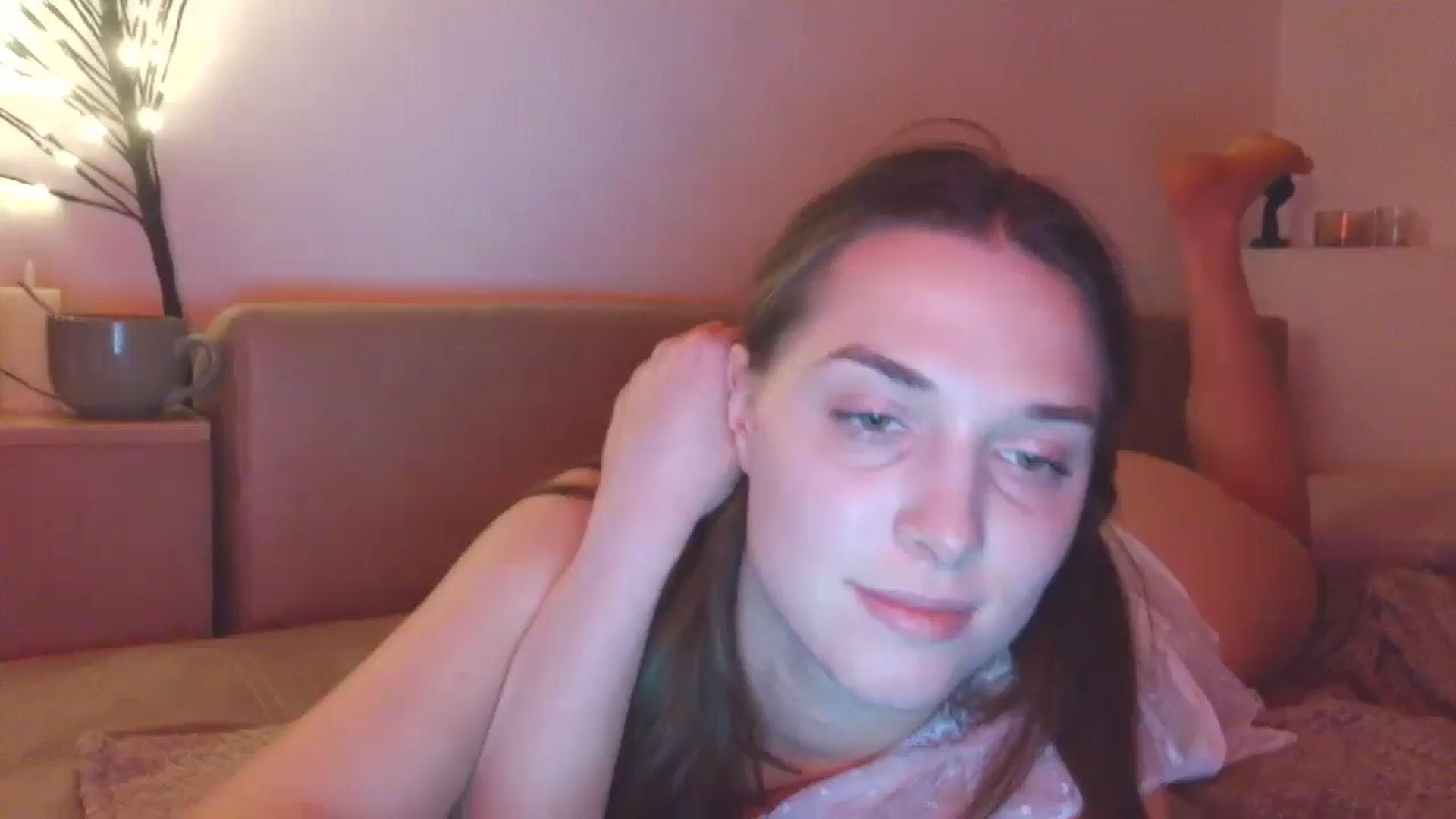 Gallery image thumbnail from HaleyReed's myfreecams stream on, 01/07/2026, 18:38 image 1 of 20