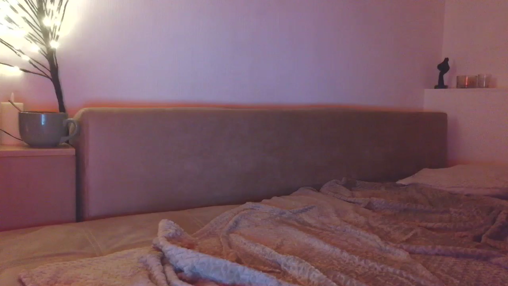 Gallery image thumbnail from HaleyReed's myfreecams stream on, 01/07/2026, 18:38 image 10 of 20