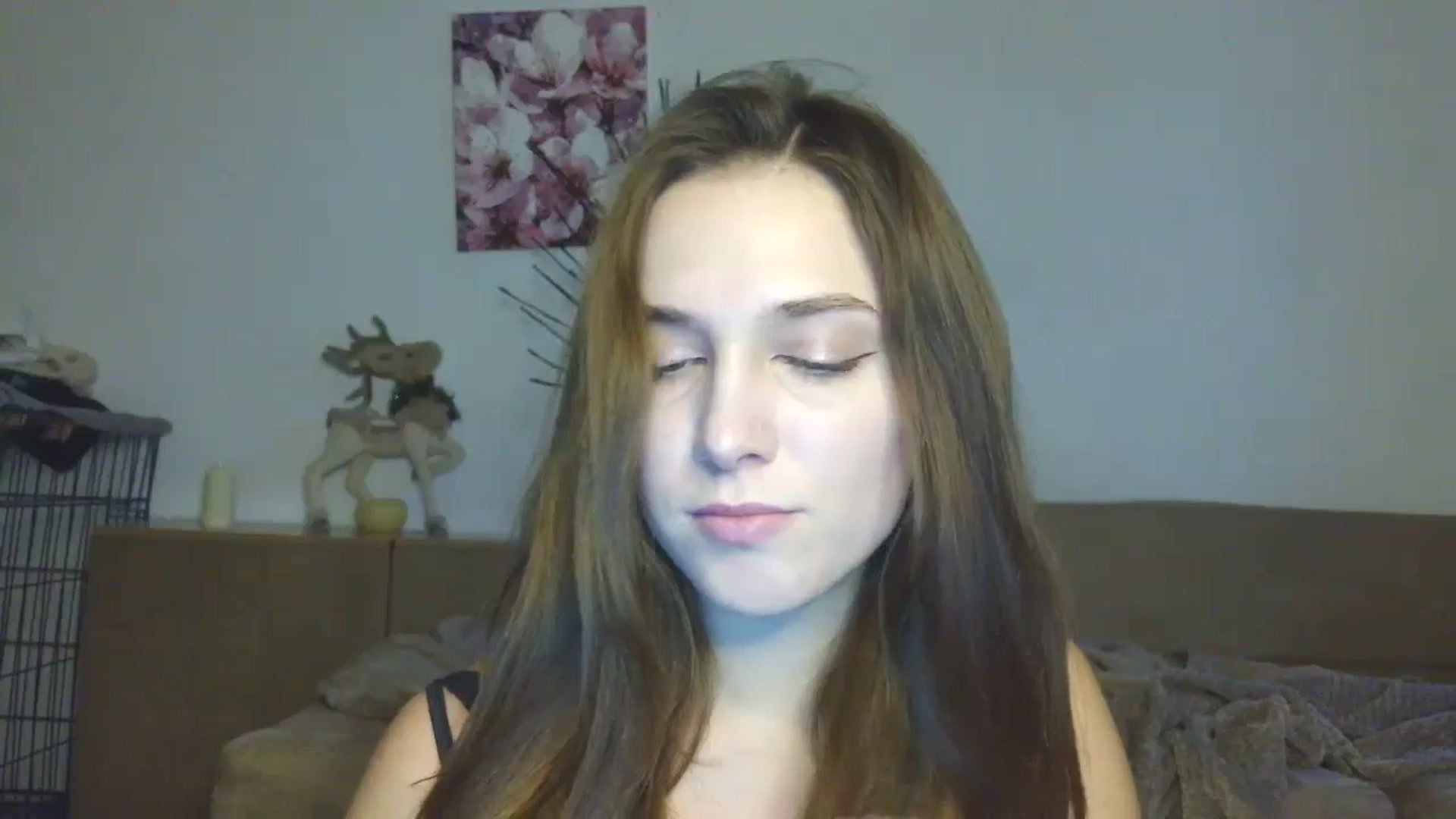Gallery image thumbnail from HaleyReed's myfreecams stream on, 01/09/2026, 13:46 image 18 of 20