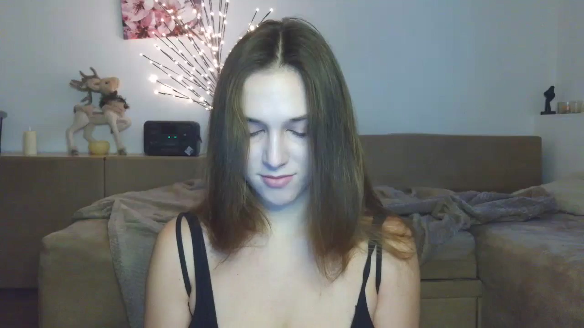 Gallery image thumbnail from HaleyReed's myfreecams stream on, 01/09/2026, 13:46 image 11 of 20