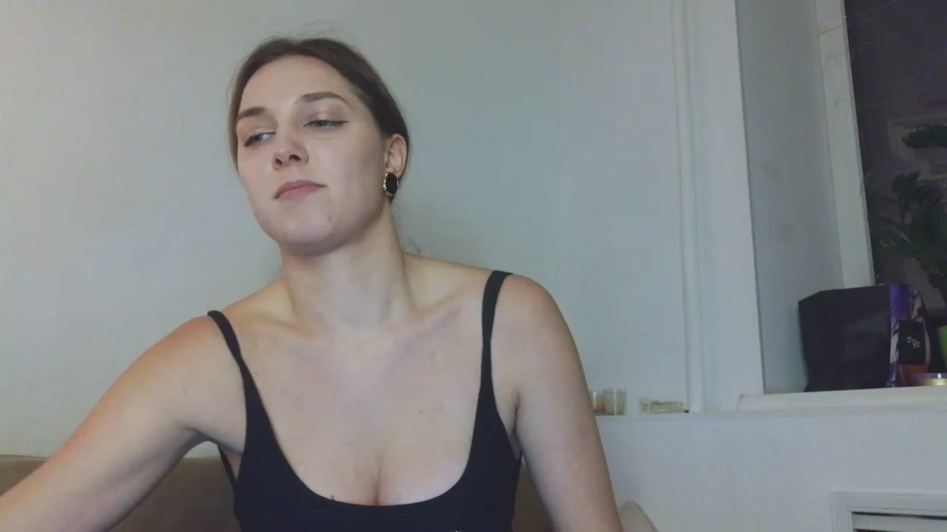Gallery image thumbnail from HaleyReed's myfreecams stream on, 01/09/2026, 16:21 image 1 of 20