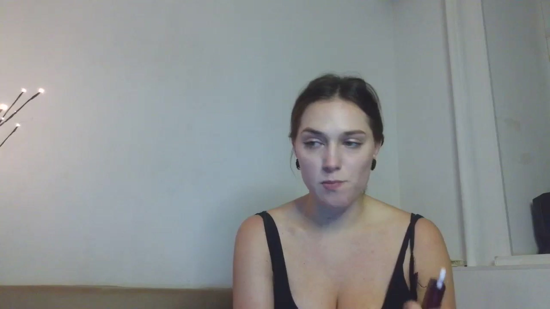 Gallery image thumbnail from HaleyReed's myfreecams stream on, 01/09/2026, 16:54 image 5 of 20