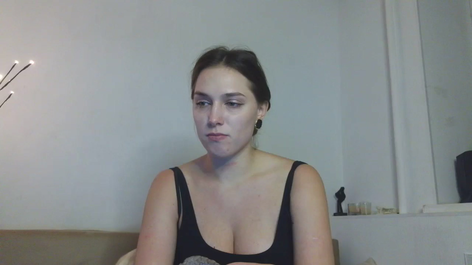 Gallery image thumbnail from HaleyReed's myfreecams stream on, 01/09/2026, 16:54 image 1 of 20