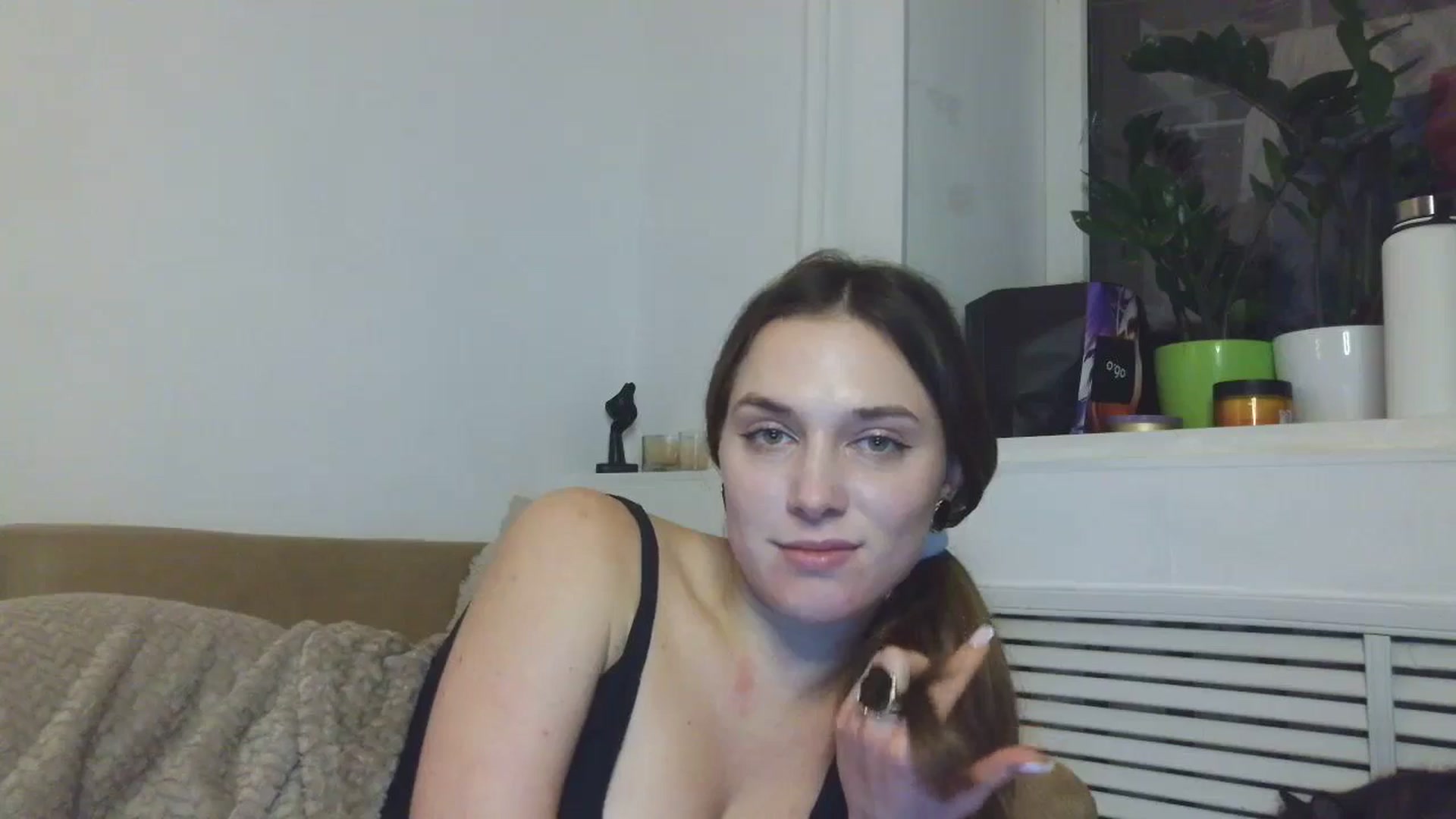 Gallery image thumbnail from HaleyReed's myfreecams stream on, 01/09/2026, 18:51 image 18 of 20