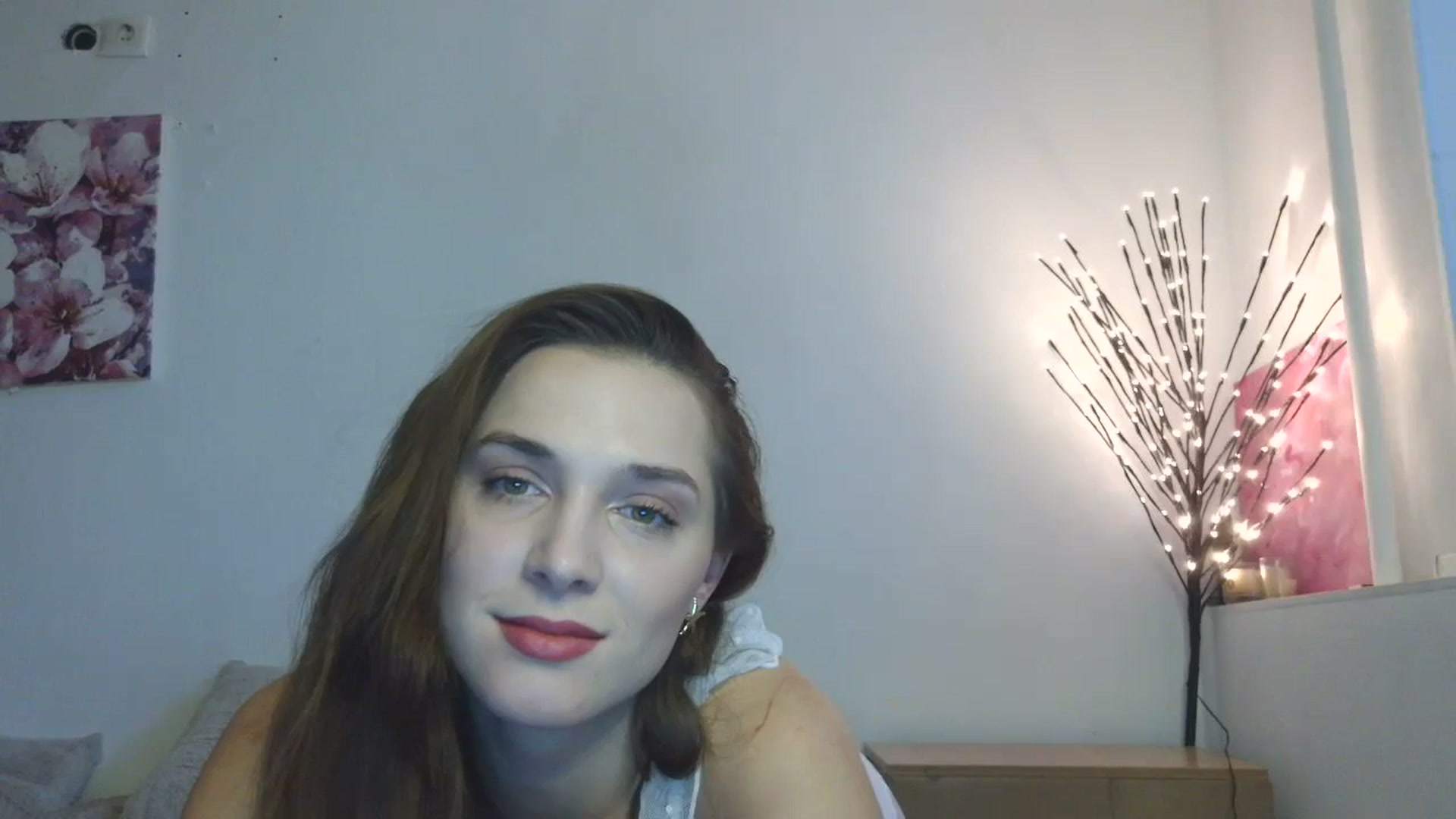 Gallery image thumbnail from HaleyReed's myfreecams stream on, 01/11/2026, 13:52 image 14 of 20