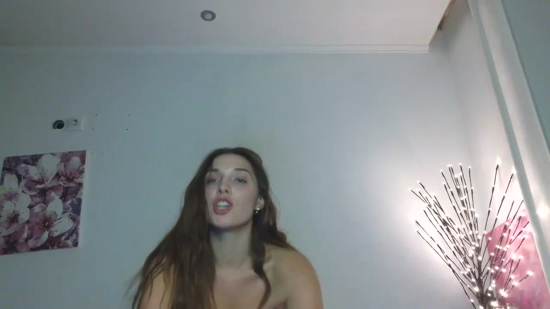Gallery image thumbnail from HaleyReed's myfreecams stream on, 01/11/2026, 16:27 image 8 of 20