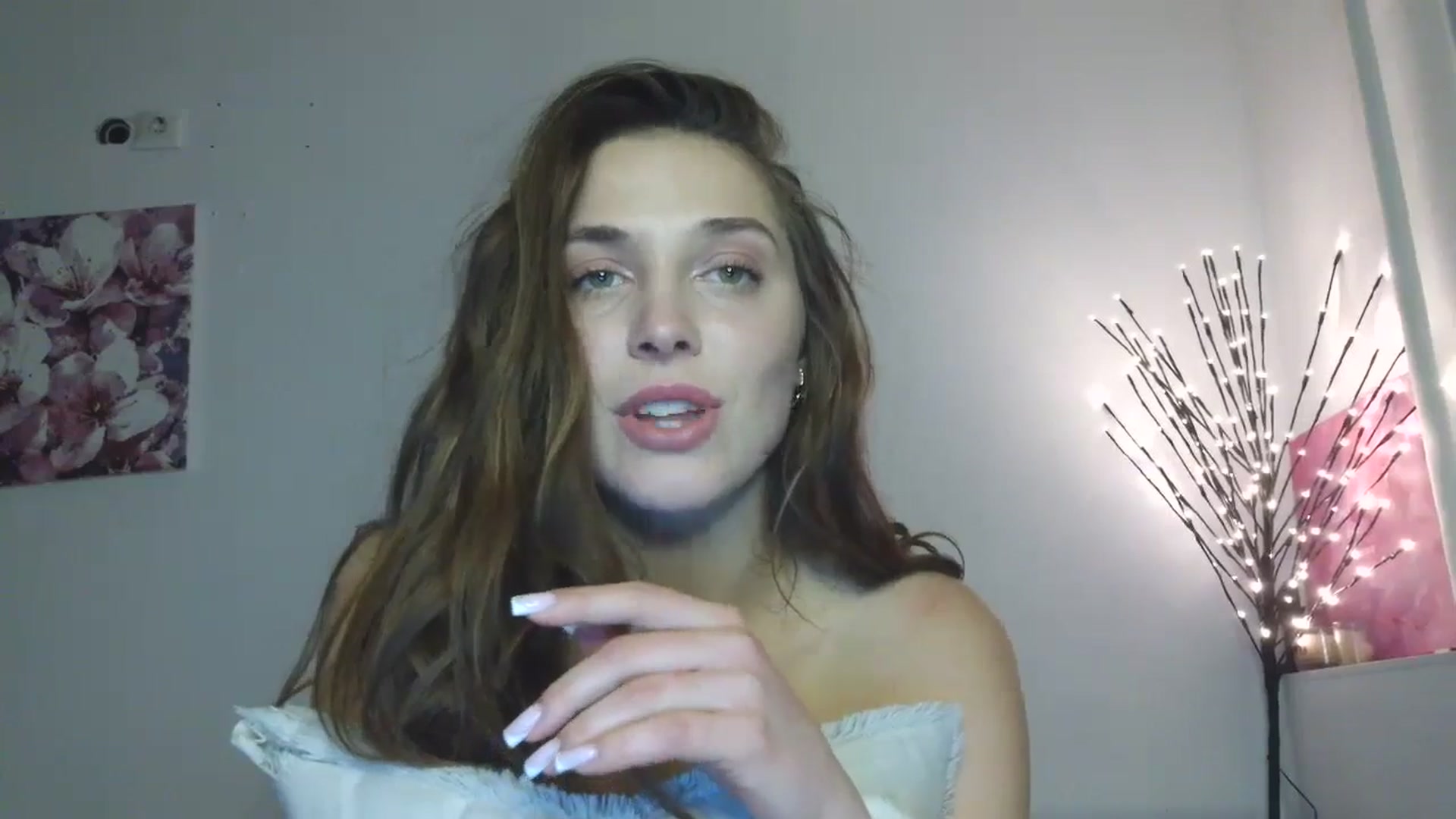 Gallery image thumbnail from HaleyReed's myfreecams stream on, 01/11/2026, 16:27 image 20 of 20