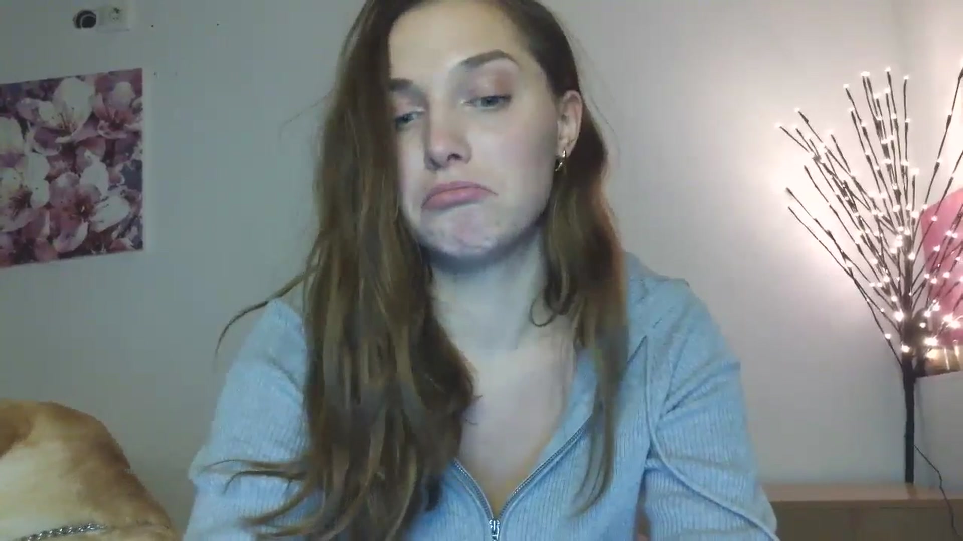 Gallery image thumbnail from HaleyReed's myfreecams stream on, 01/11/2026, 18:52 image 8 of 20