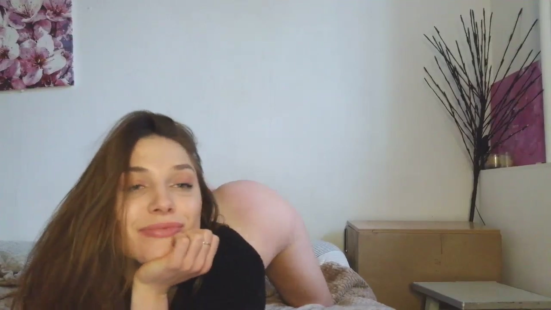 Gallery image thumbnail from HaleyReed's myfreecams stream on, 01/12/2026, 12:22 image 7 of 20