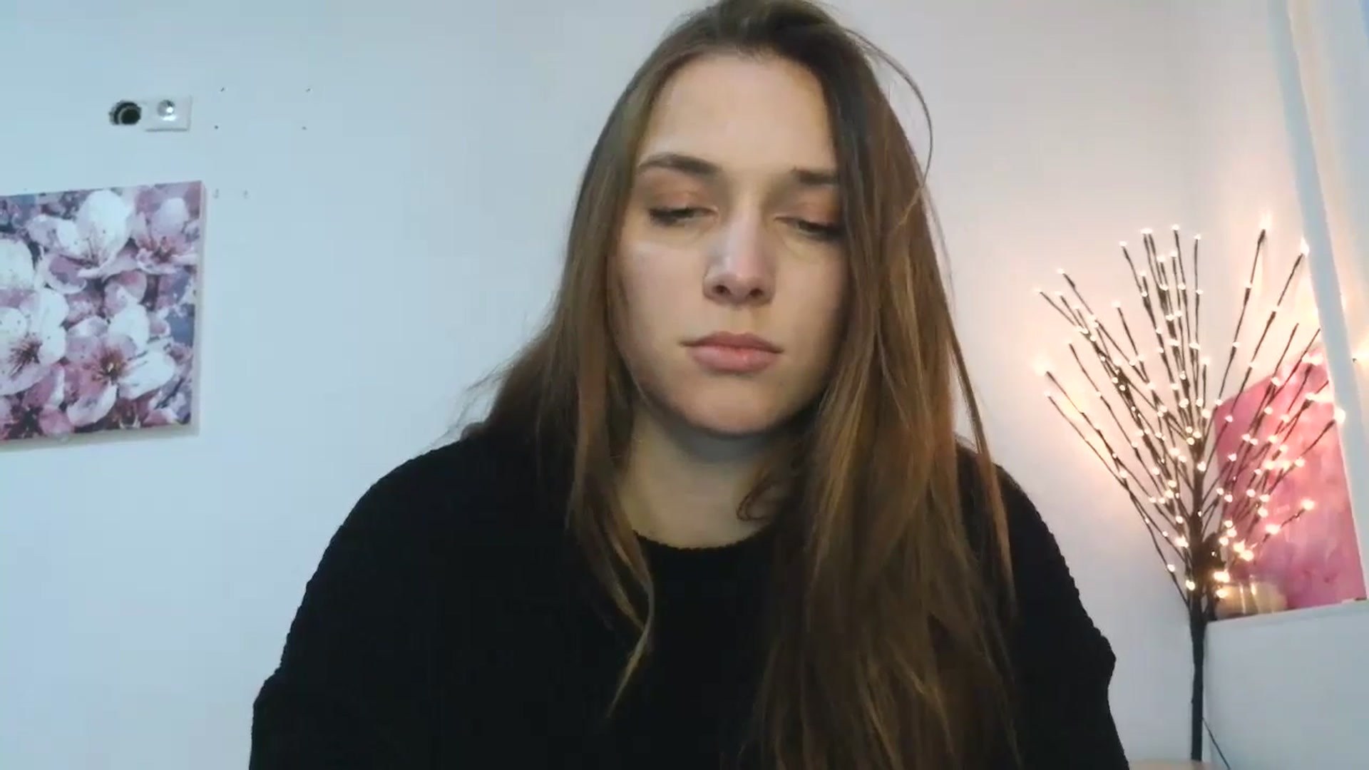 Gallery image thumbnail from HaleyReed's myfreecams stream on, 01/12/2026, 13:37 image 5 of 20
