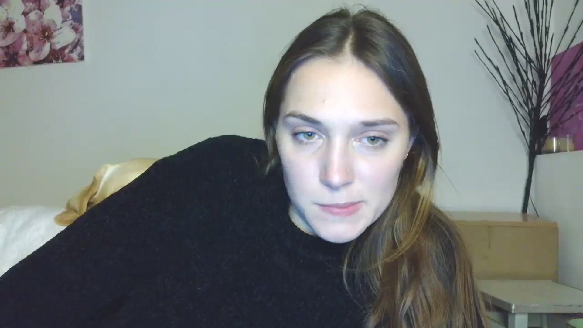 Gallery image thumbnail from HaleyReed's myfreecams stream on, 01/12/2026, 16:50 image 15 of 20