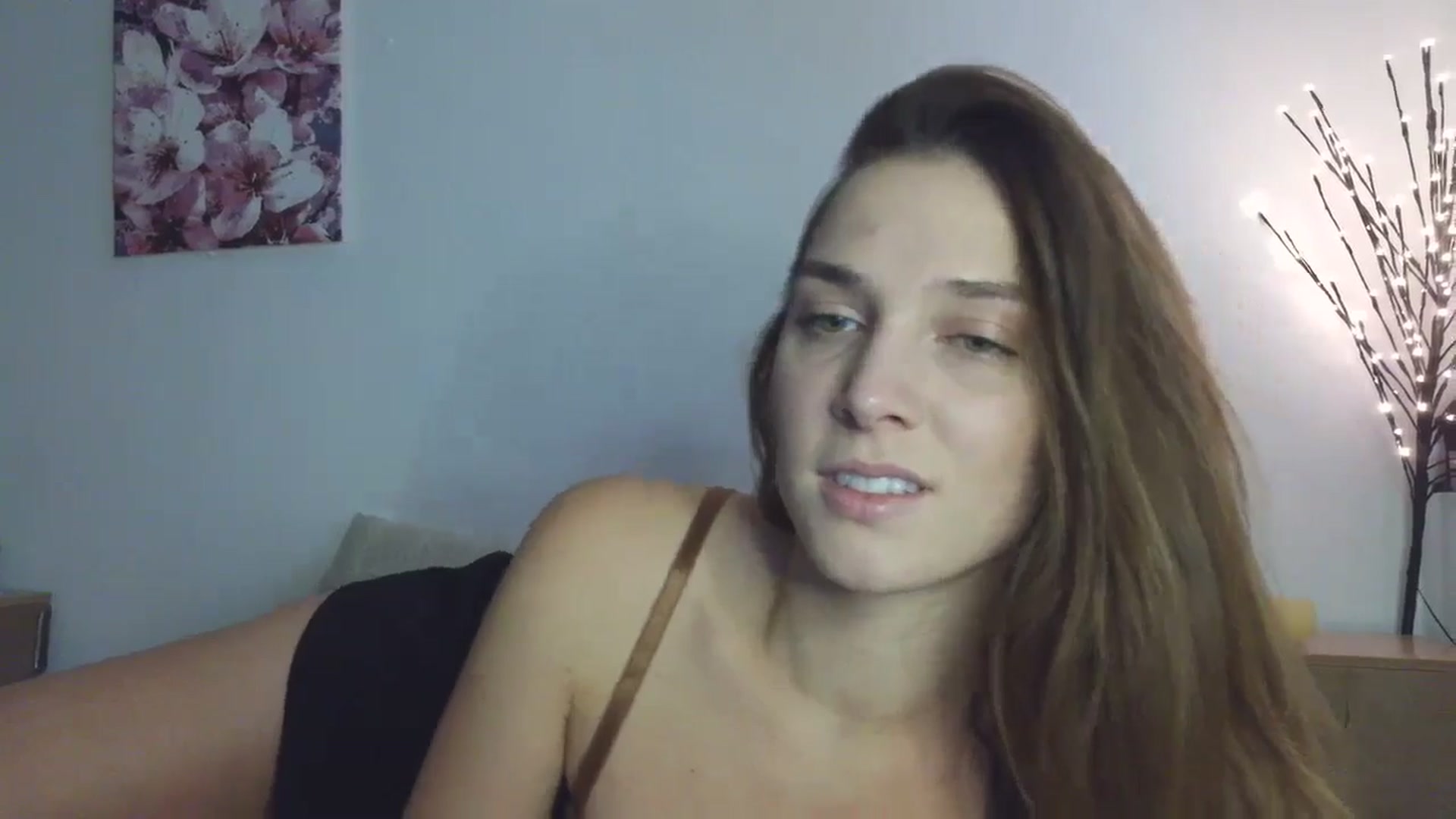Gallery image thumbnail from HaleyReed's myfreecams stream on, 01/14/2026, 13:42 image 5 of 20