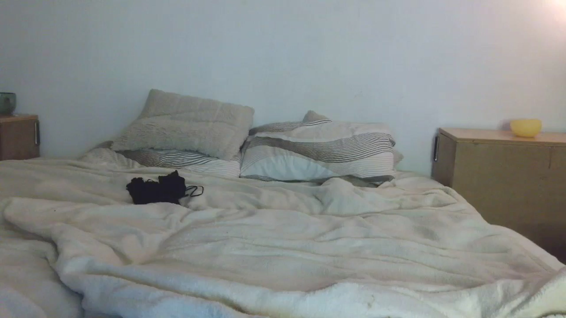 Gallery image thumbnail from HaleyReed's myfreecams stream on, 01/14/2026, 13:42 image 14 of 20