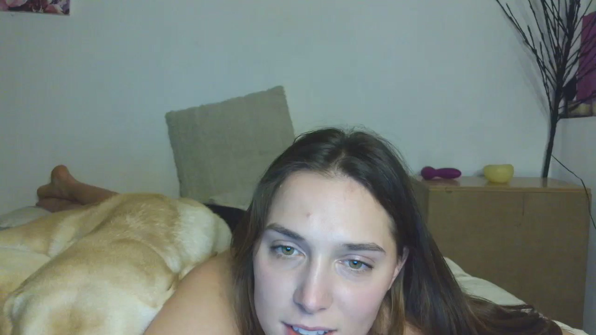 Gallery image thumbnail from HaleyReed's myfreecams stream on, 01/14/2026, 19:13 image 4 of 20
