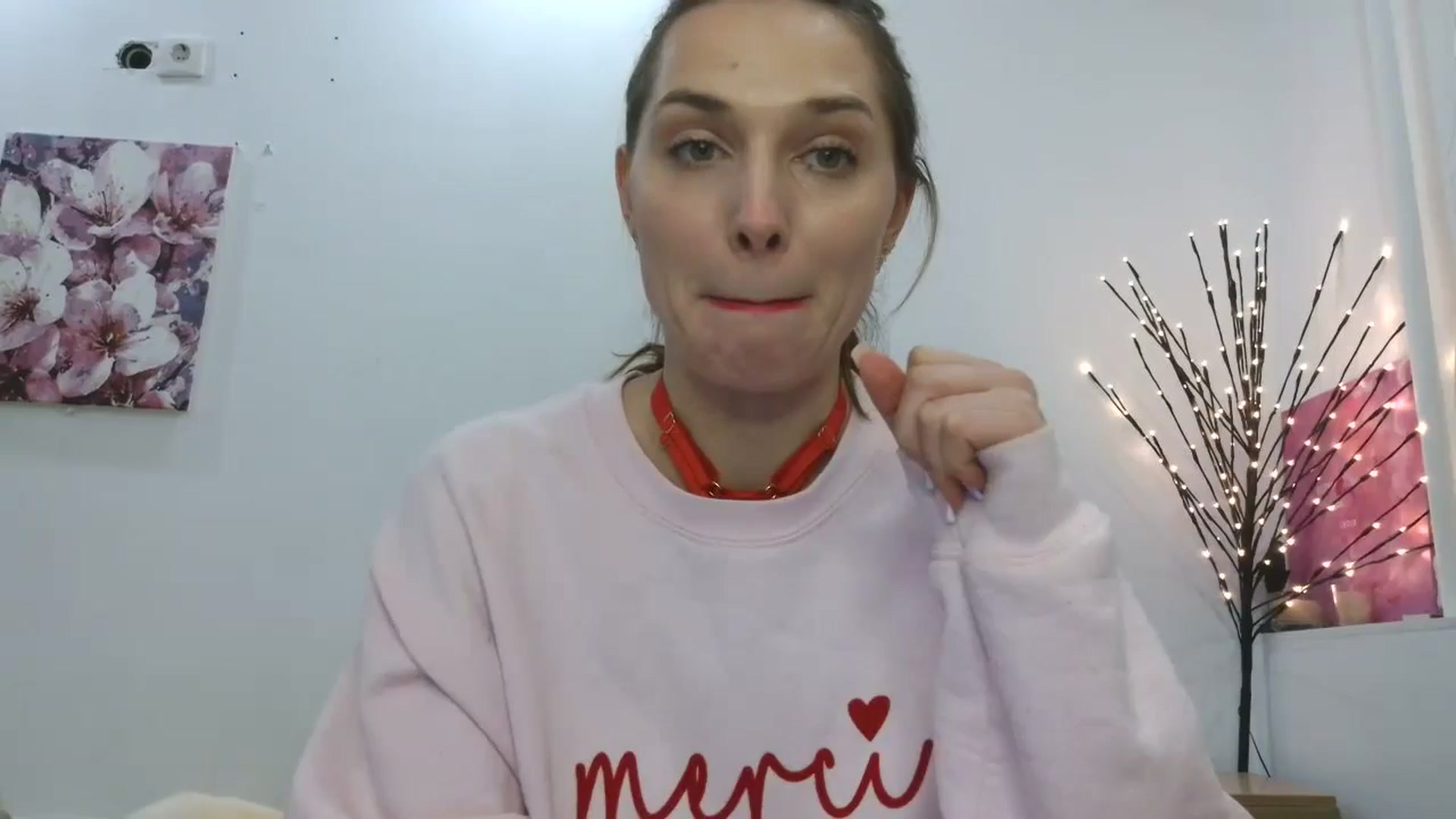 Gallery image thumbnail from HaleyReed's myfreecams stream on, 01/15/2026, 16:40 image 5 of 20