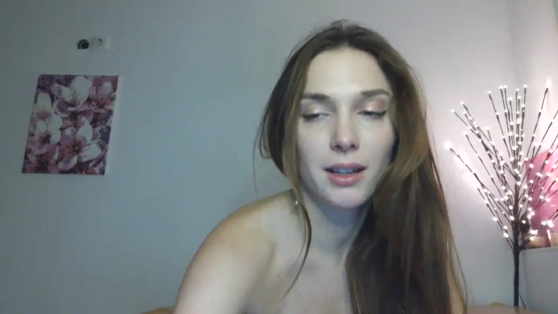 Gallery image thumbnail from HaleyReed's myfreecams stream on, 01/17/2026, 15:07 image 7 of 20