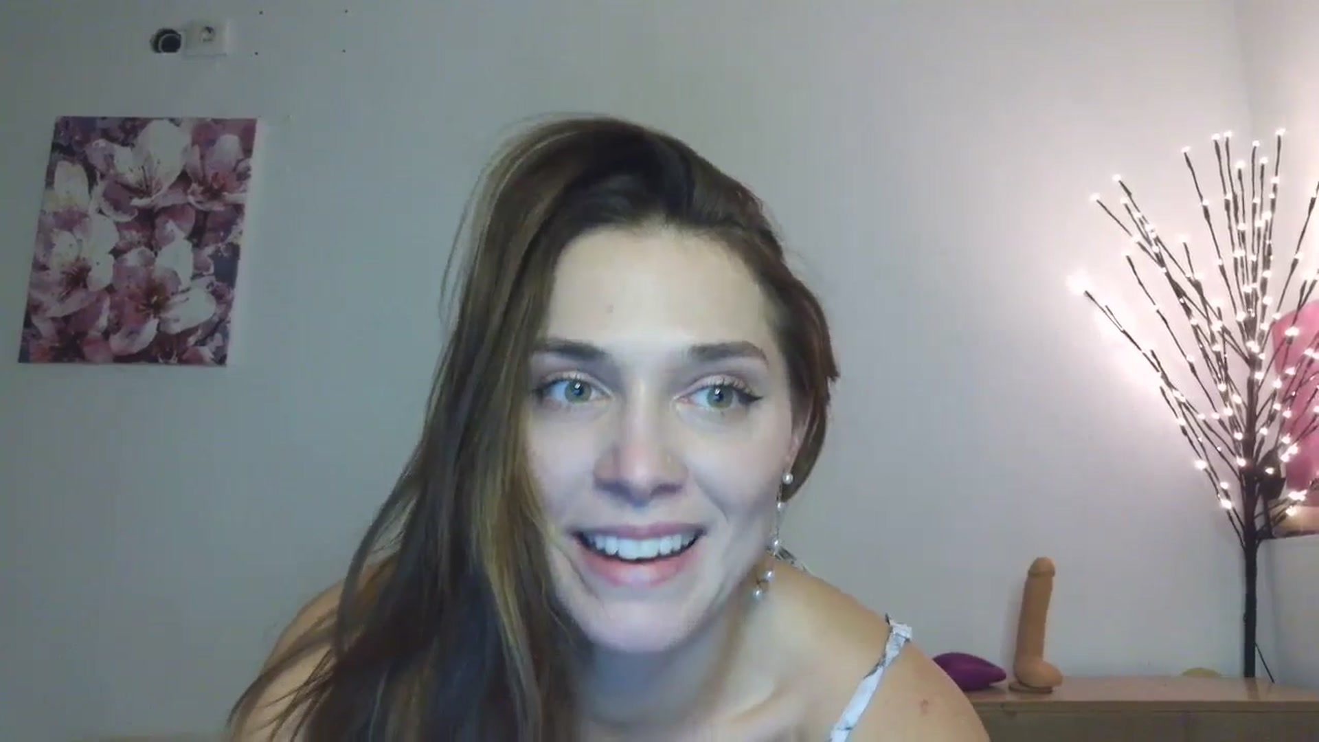 Gallery image thumbnail from HaleyReed's myfreecams stream on, 01/17/2026, 15:07 image 5 of 20