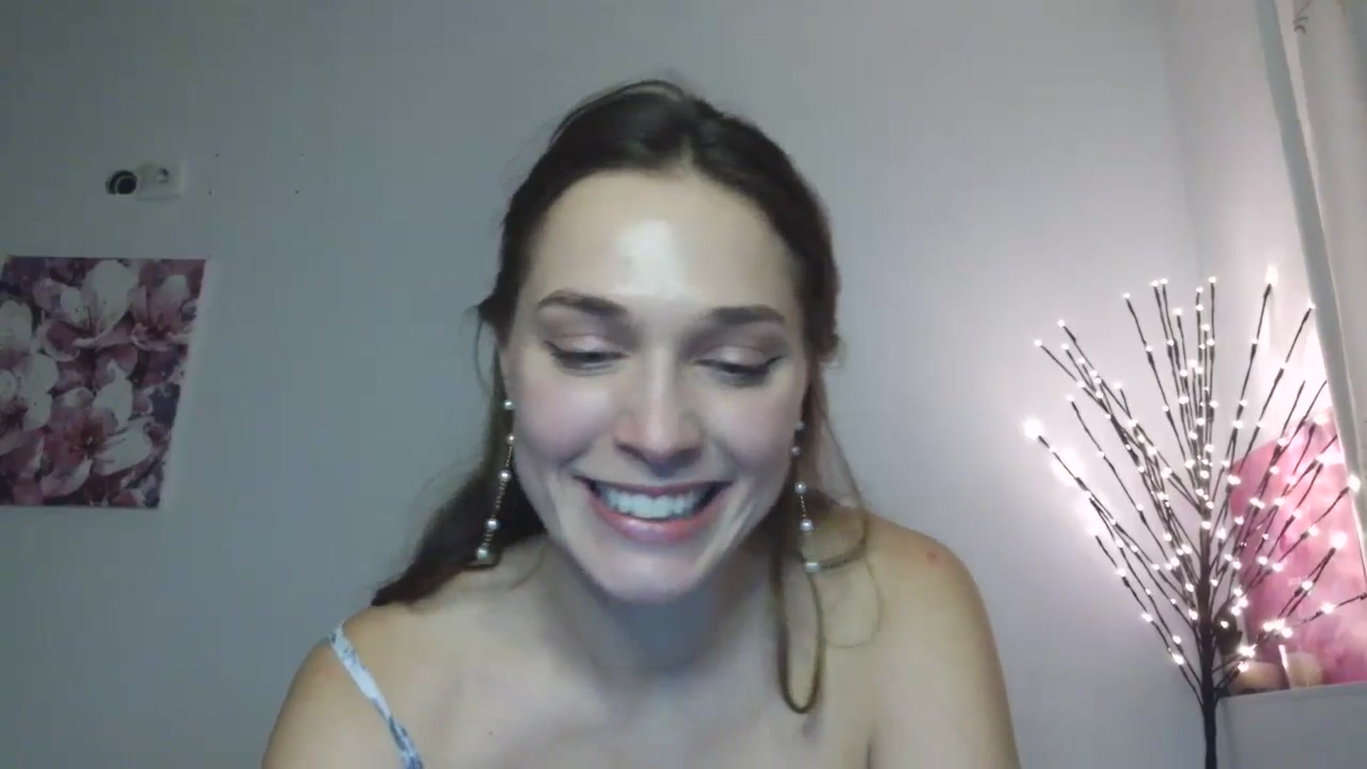 Gallery image thumbnail from HaleyReed's myfreecams stream on, 01/17/2026, 16:23 image 9 of 20