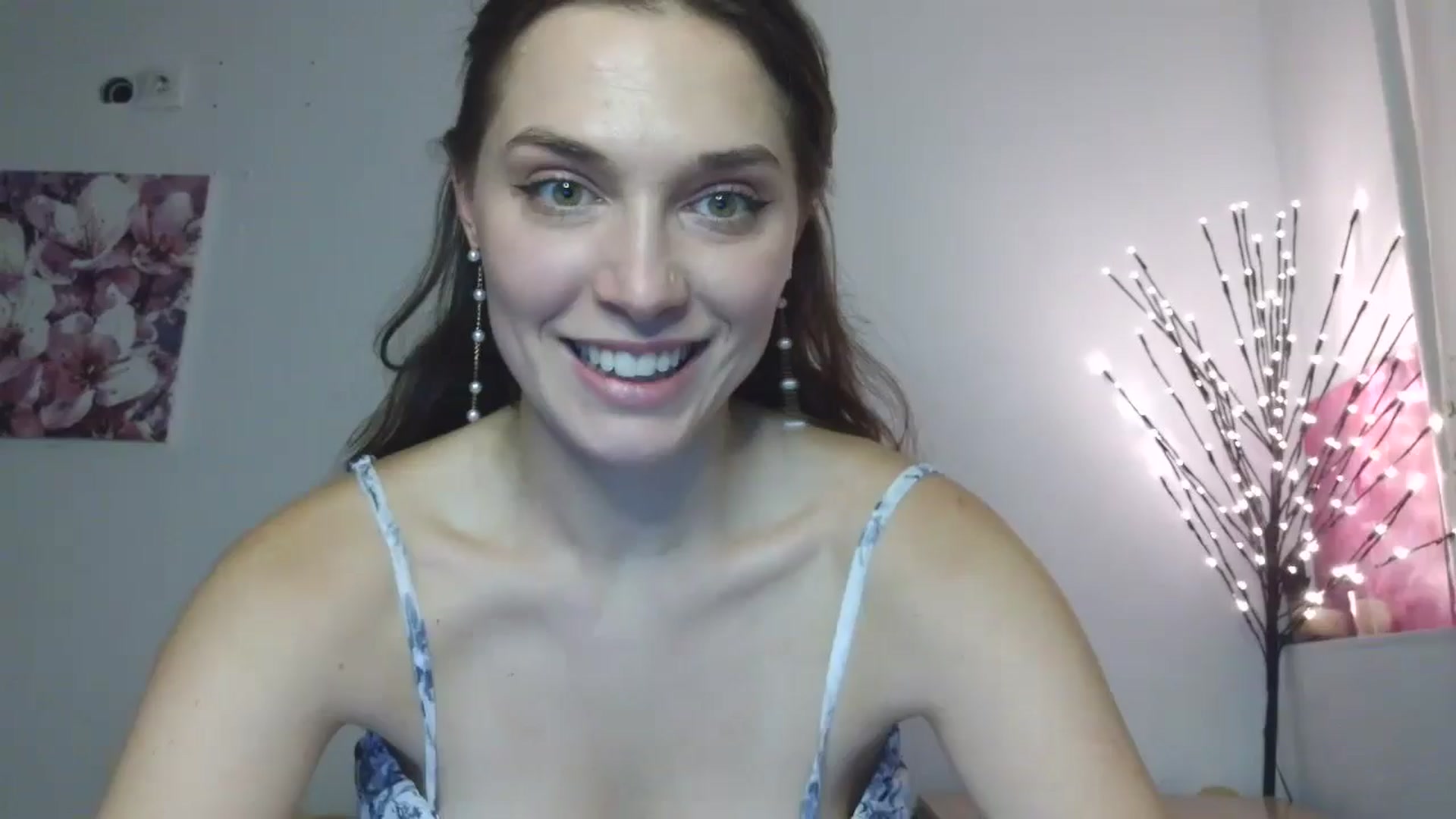 Gallery image thumbnail from HaleyReed's myfreecams stream on, 01/17/2026, 16:23 image 8 of 20