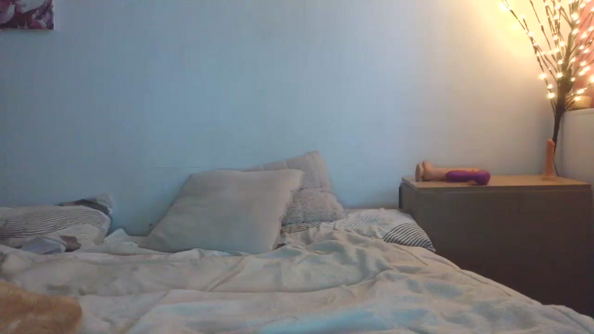 Gallery image thumbnail from HaleyReed's myfreecams stream on, 01/18/2026, 13:54 image 5 of 20