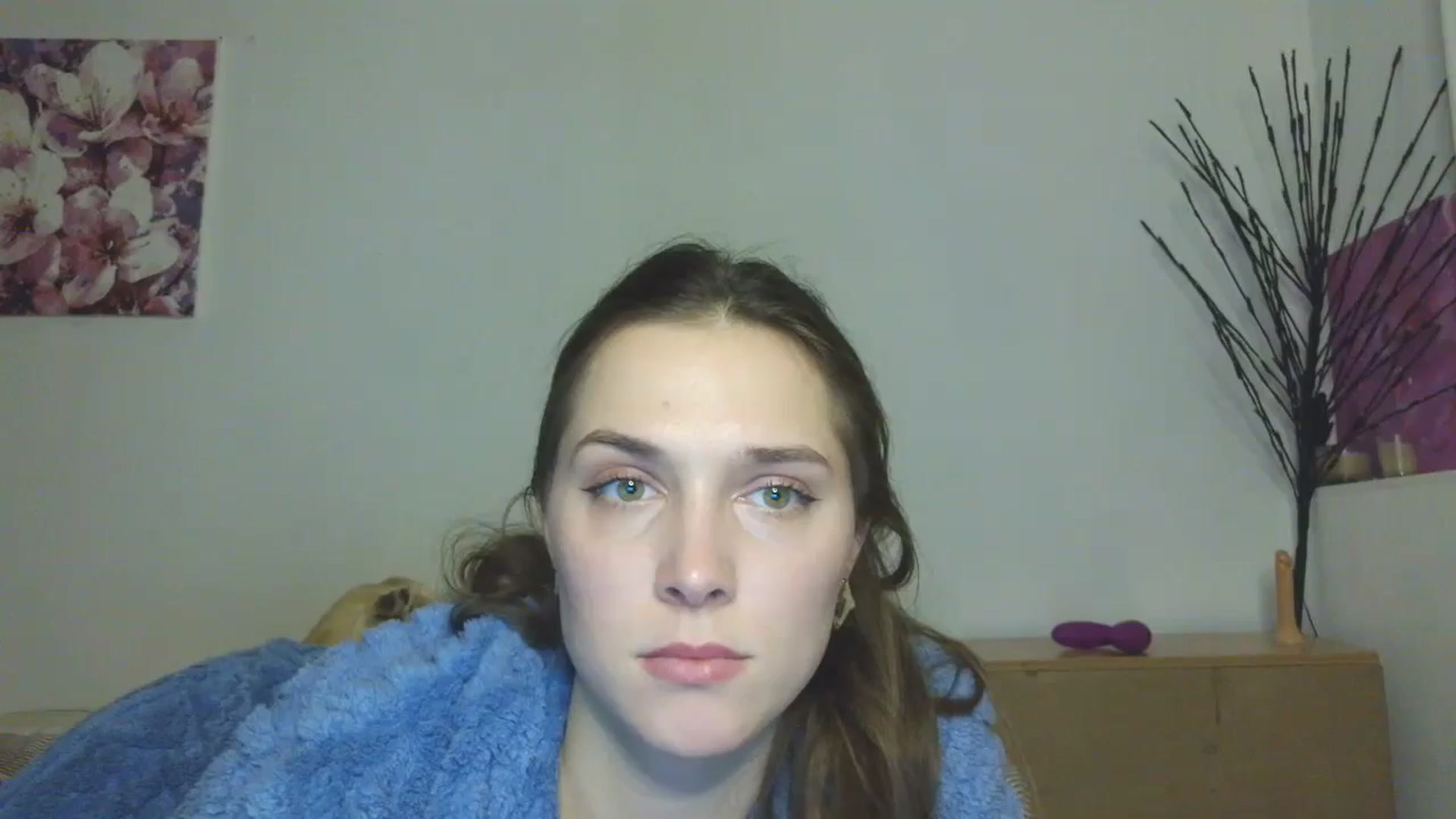 Gallery image thumbnail from HaleyReed's myfreecams stream on, 01/18/2026, 16:05 image 1 of 20