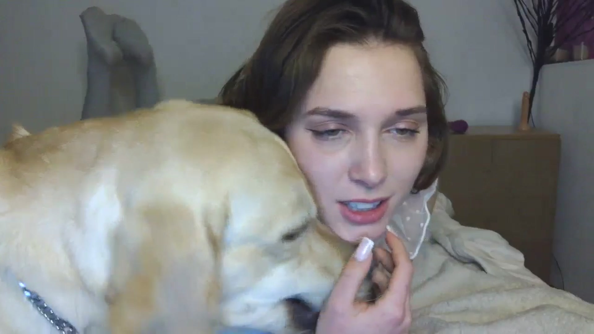 Gallery image thumbnail from HaleyReed's myfreecams stream on, 01/18/2026, 16:05 image 12 of 20