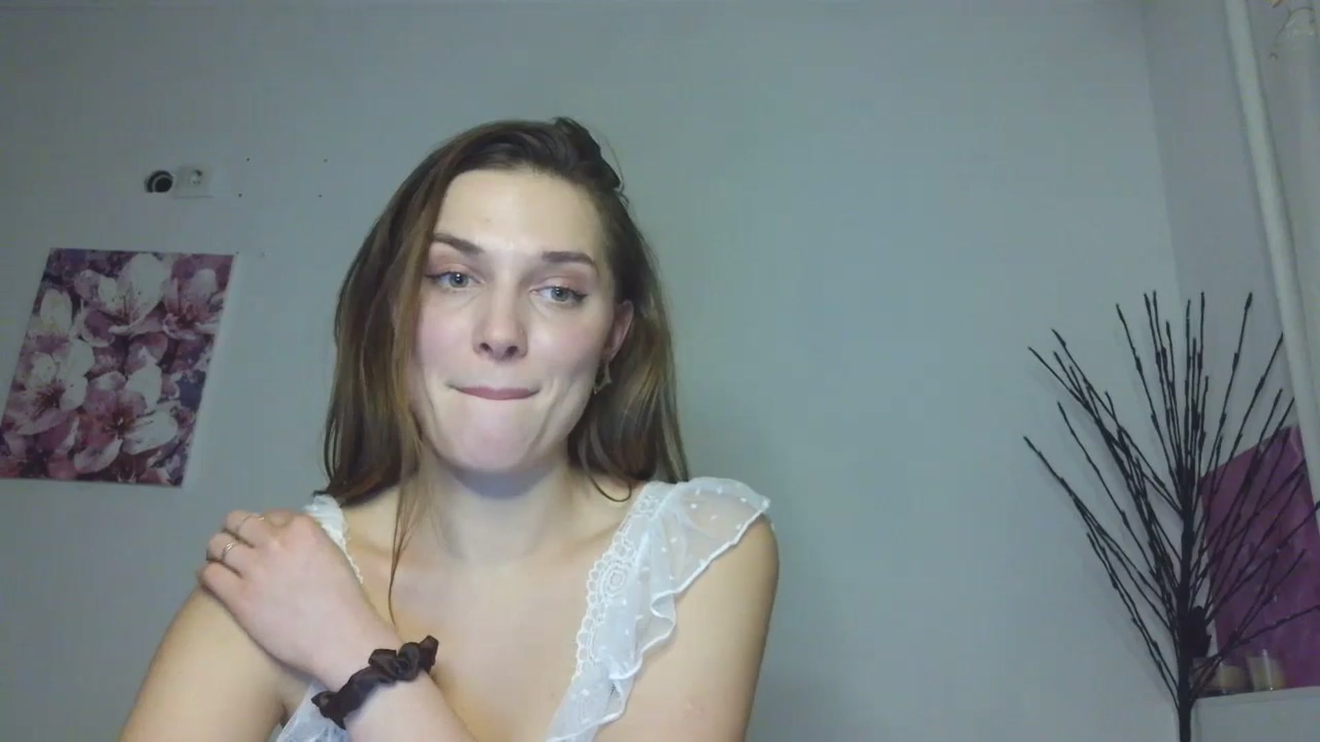 Gallery image thumbnail from HaleyReed's myfreecams stream on, 01/18/2026, 17:26 image 3 of 20