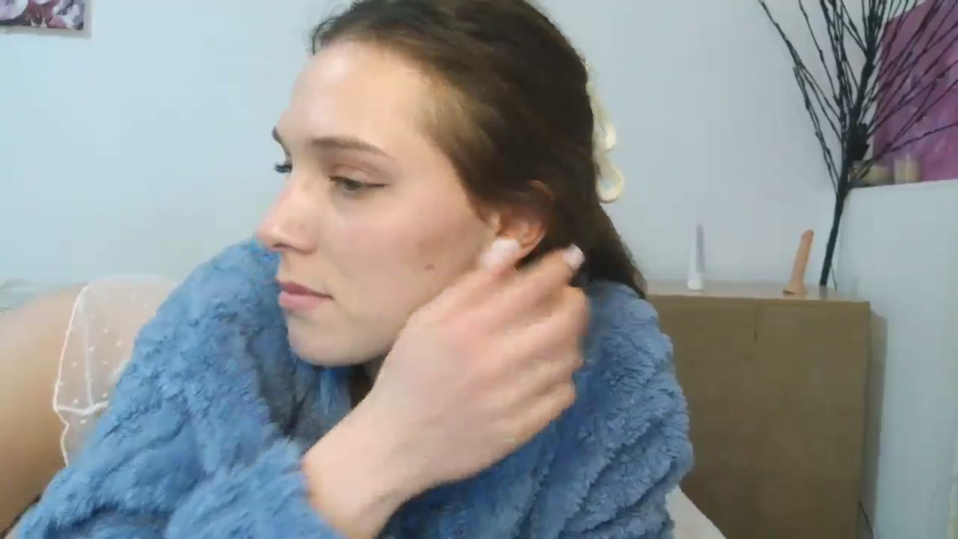 Gallery image thumbnail from HaleyReed's myfreecams stream on, 01/18/2026, 18:47 image 17 of 20