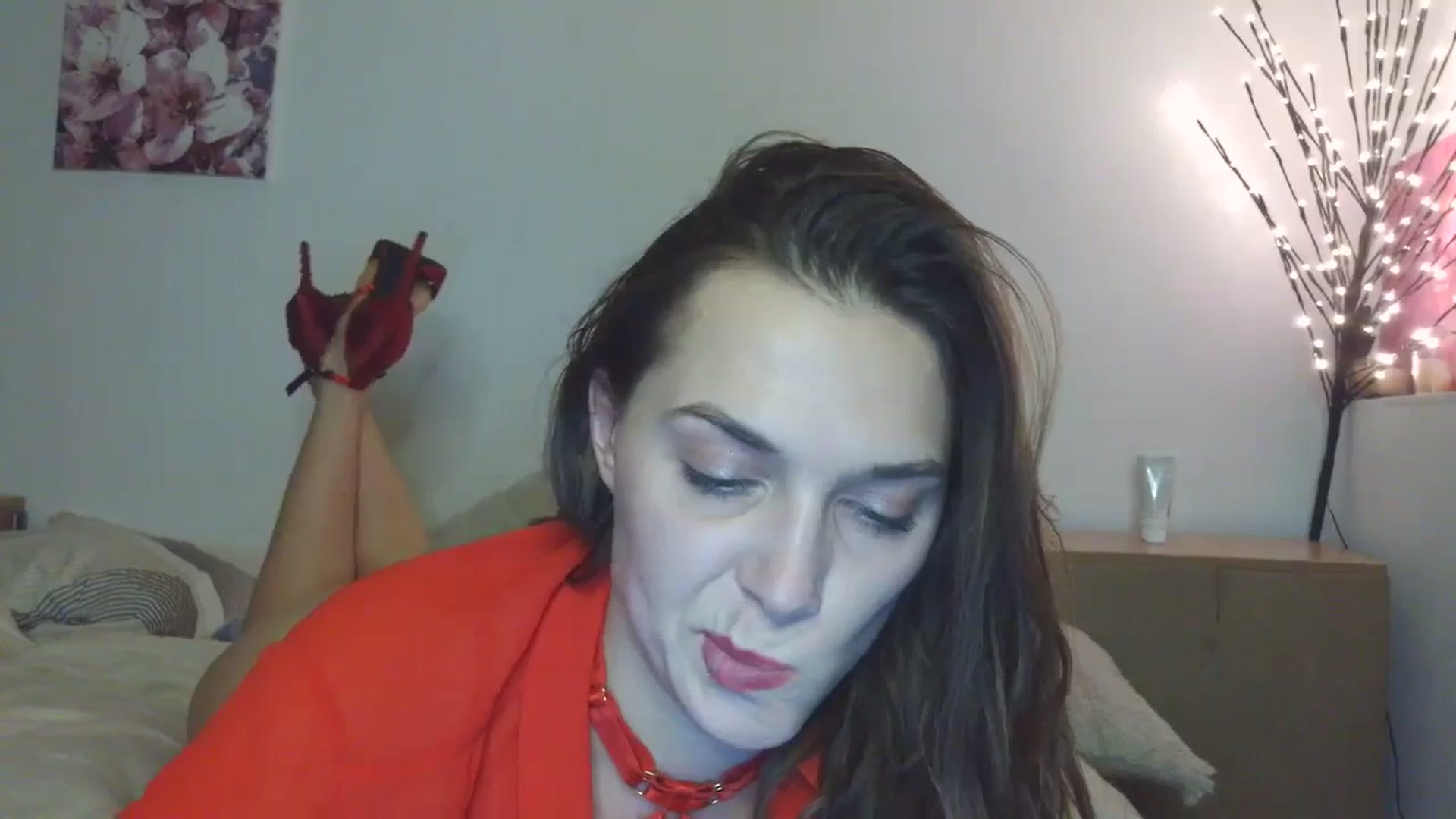 Gallery image thumbnail from HaleyReed's myfreecams stream on, 01/21/2026, 18:29 image 12 of 20