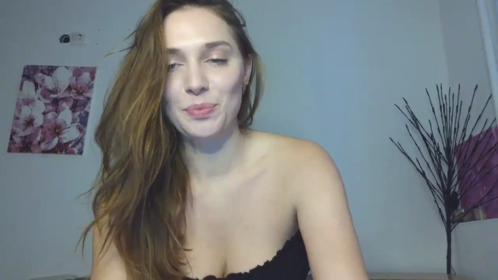 Gallery image thumbnail from HaleyReed's myfreecams stream on, 01/25/2026, 14:22 image 9 of 20
