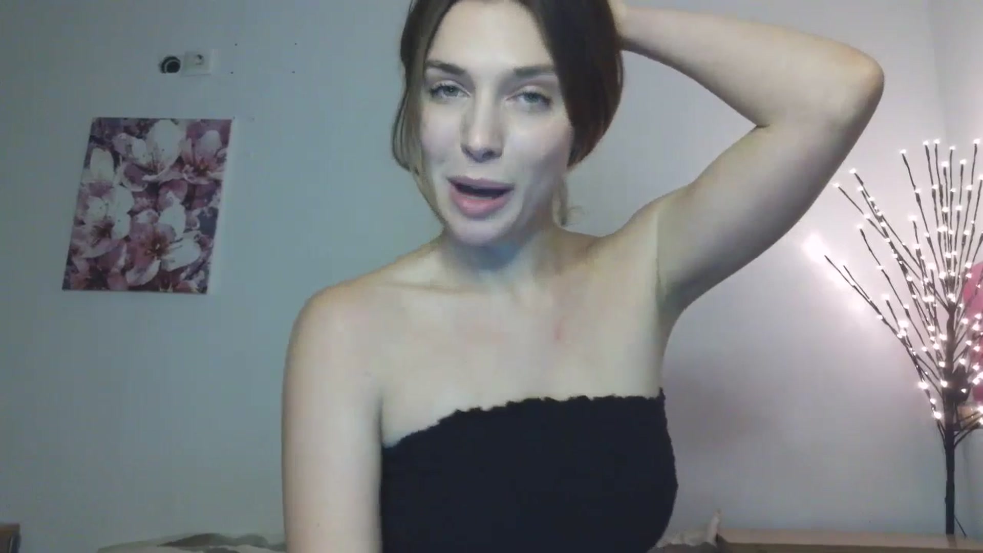 Gallery image thumbnail from HaleyReed's myfreecams stream on, 01/25/2026, 15:10 image 6 of 20