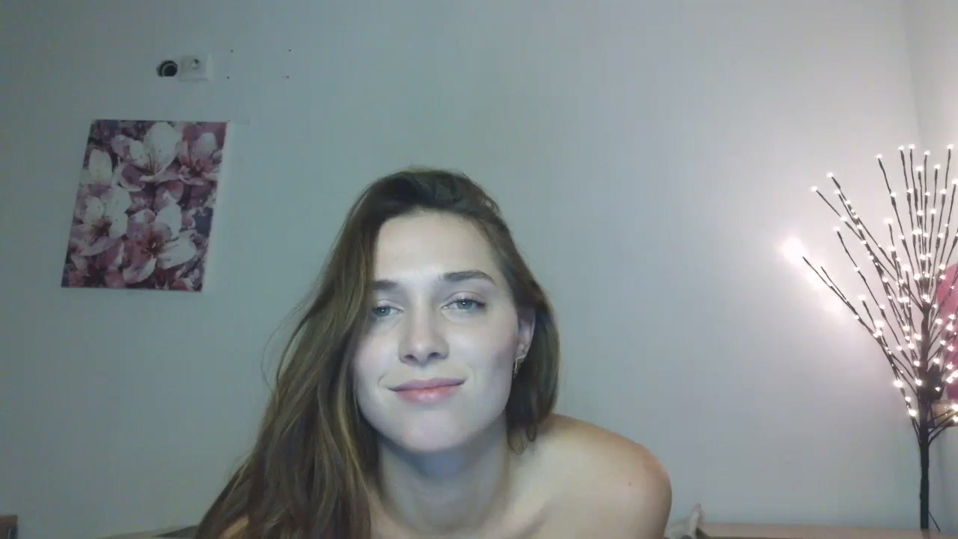 Gallery image thumbnail from HaleyReed's myfreecams stream on, 01/25/2026, 15:10 image 12 of 20