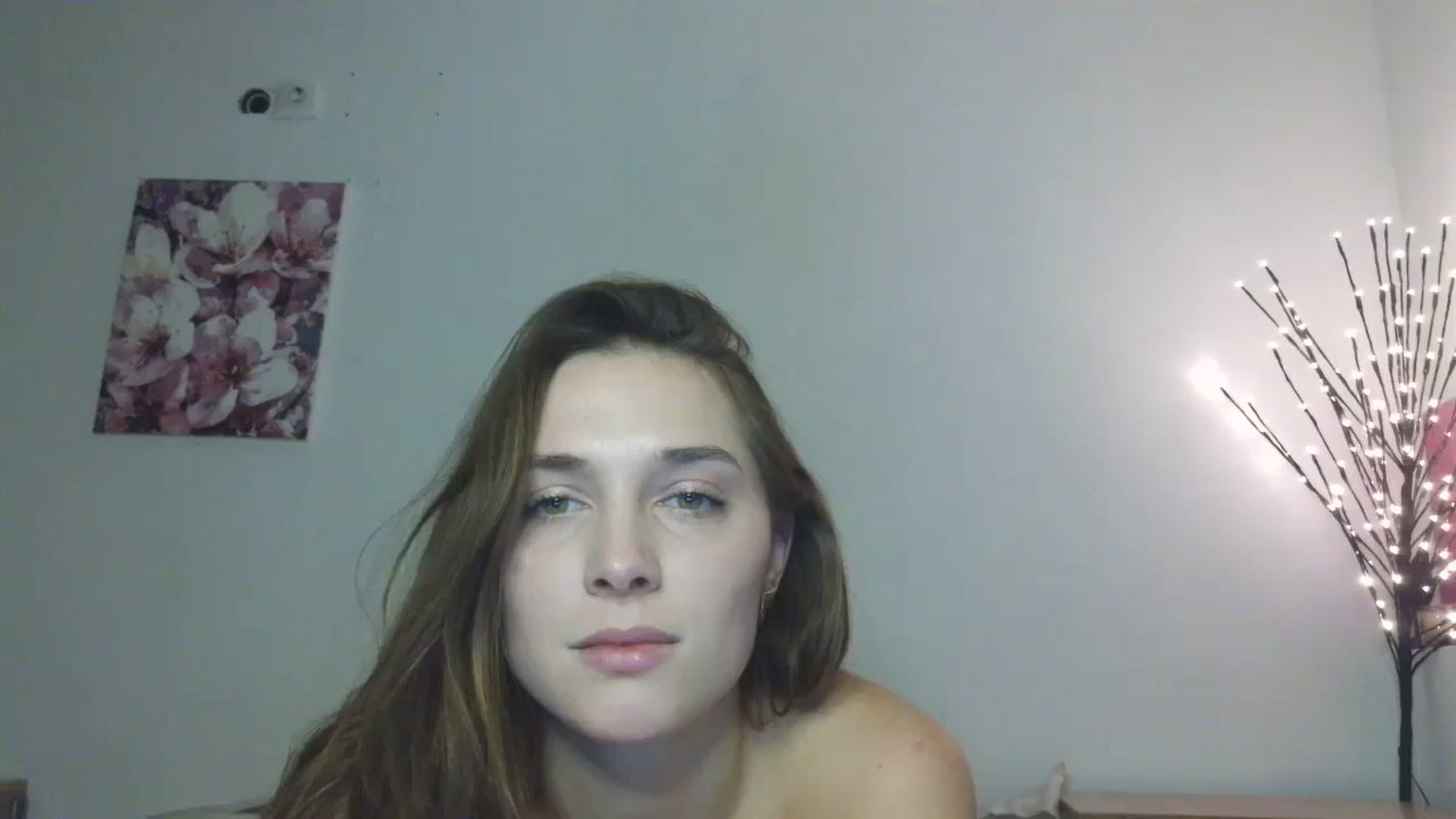 Gallery image thumbnail from HaleyReed's myfreecams stream on, 01/25/2026, 15:10 image 13 of 20