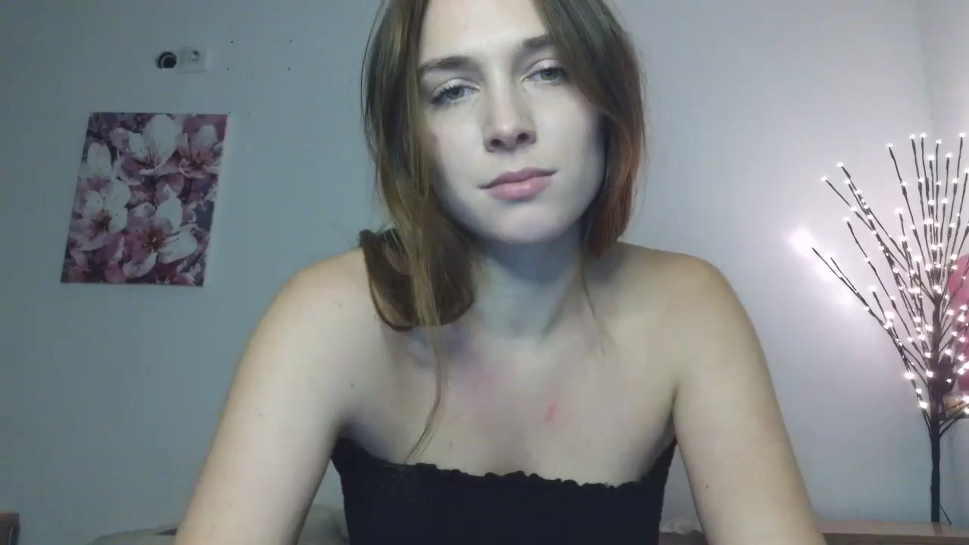 Gallery image thumbnail from HaleyReed's myfreecams stream on, 01/25/2026, 15:10 image 7 of 20
