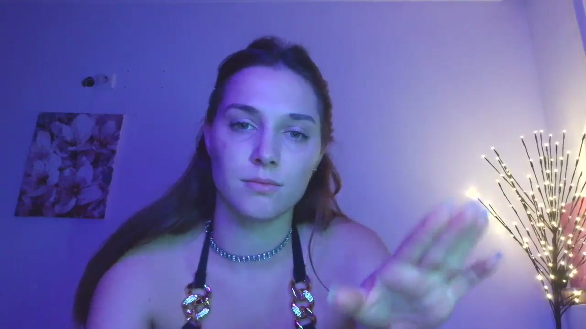 Gallery image thumbnail from HaleyReed's myfreecams stream on, 01/25/2026, 16:41 image 7 of 20
