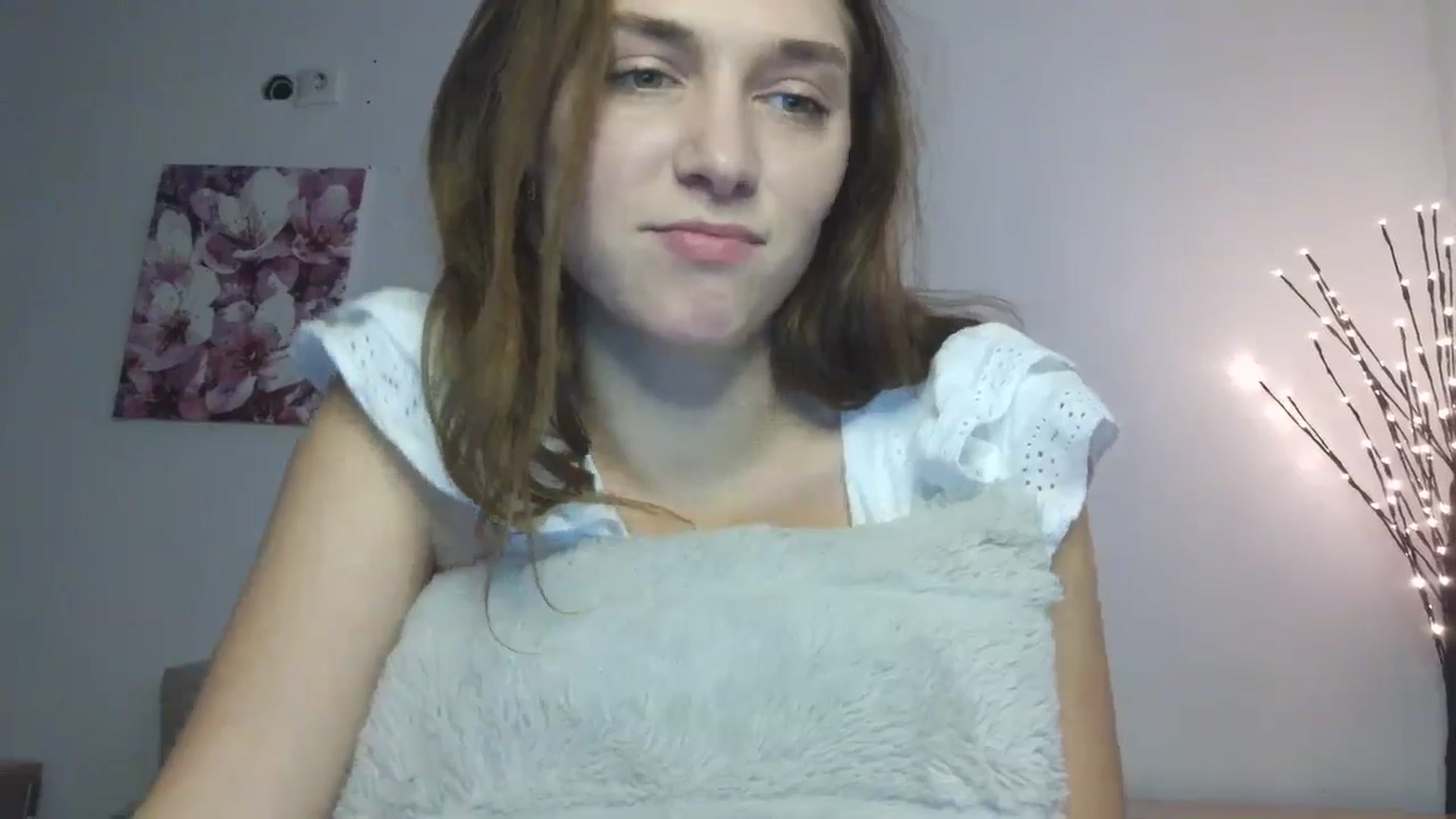 Gallery image thumbnail from HaleyReed's myfreecams stream on, 01/26/2026, 14:21 image 17 of 20